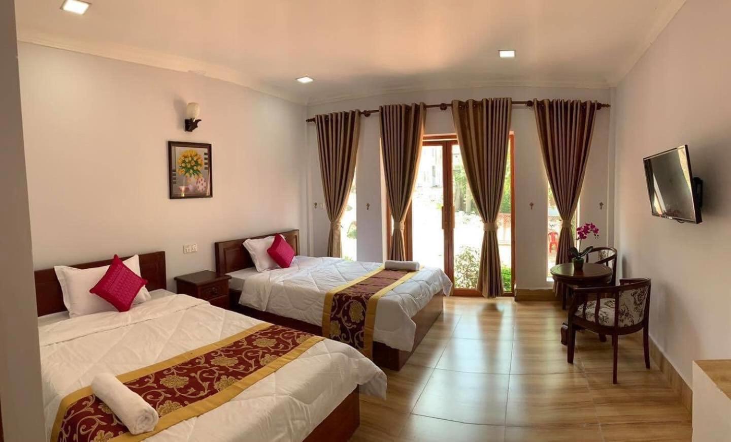 Reaksmey Meanrith Guesthouse and Residence