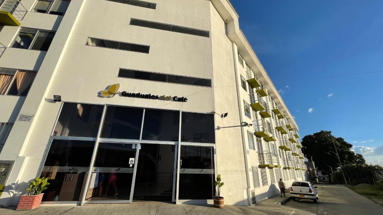 Hotel Apartamento con piscina a 5 minutos del parque del café - Image 1