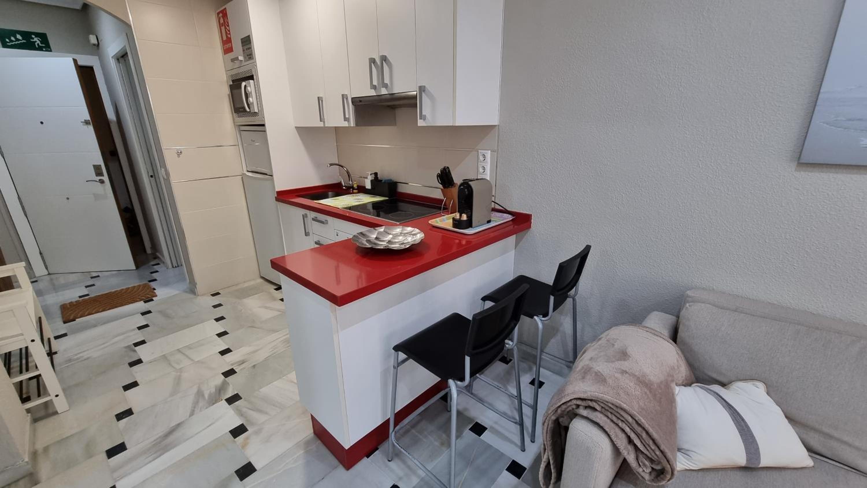 Super Holiday Lubina Sol Mijas Beachfront