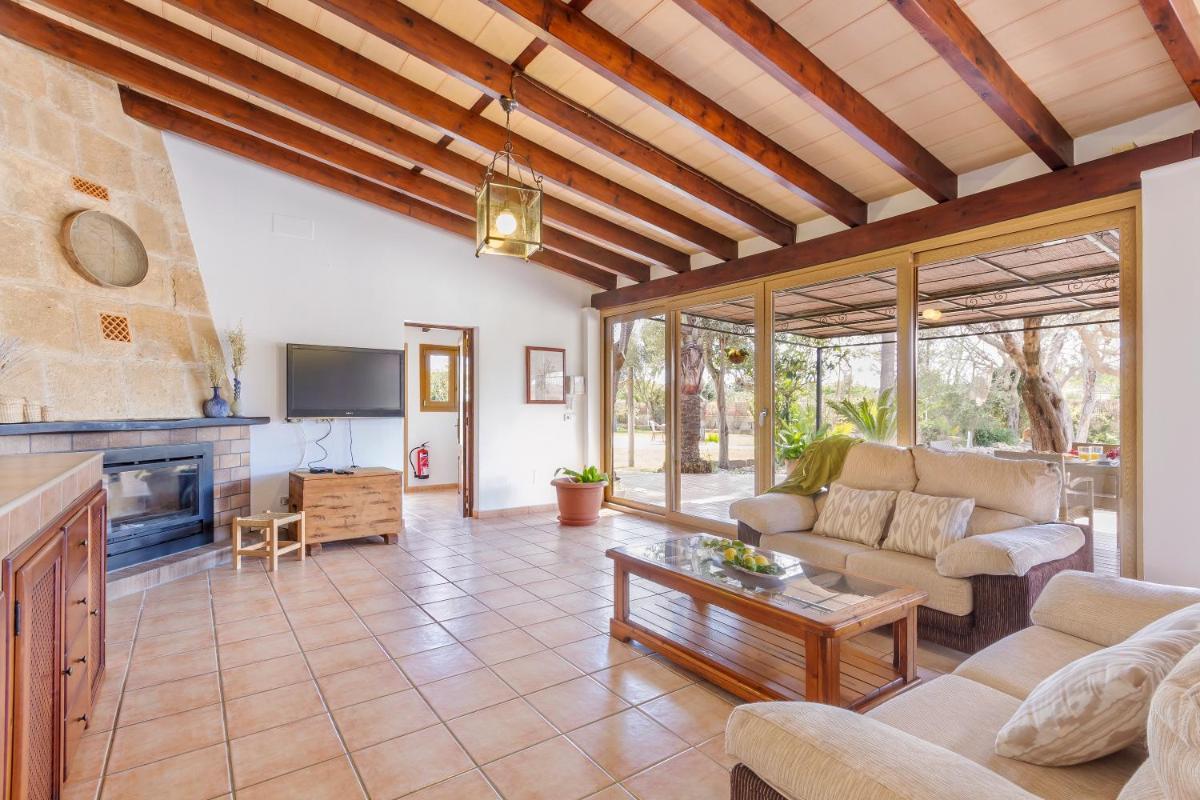 Marilen - Finca with Large Garden & Pool view 3