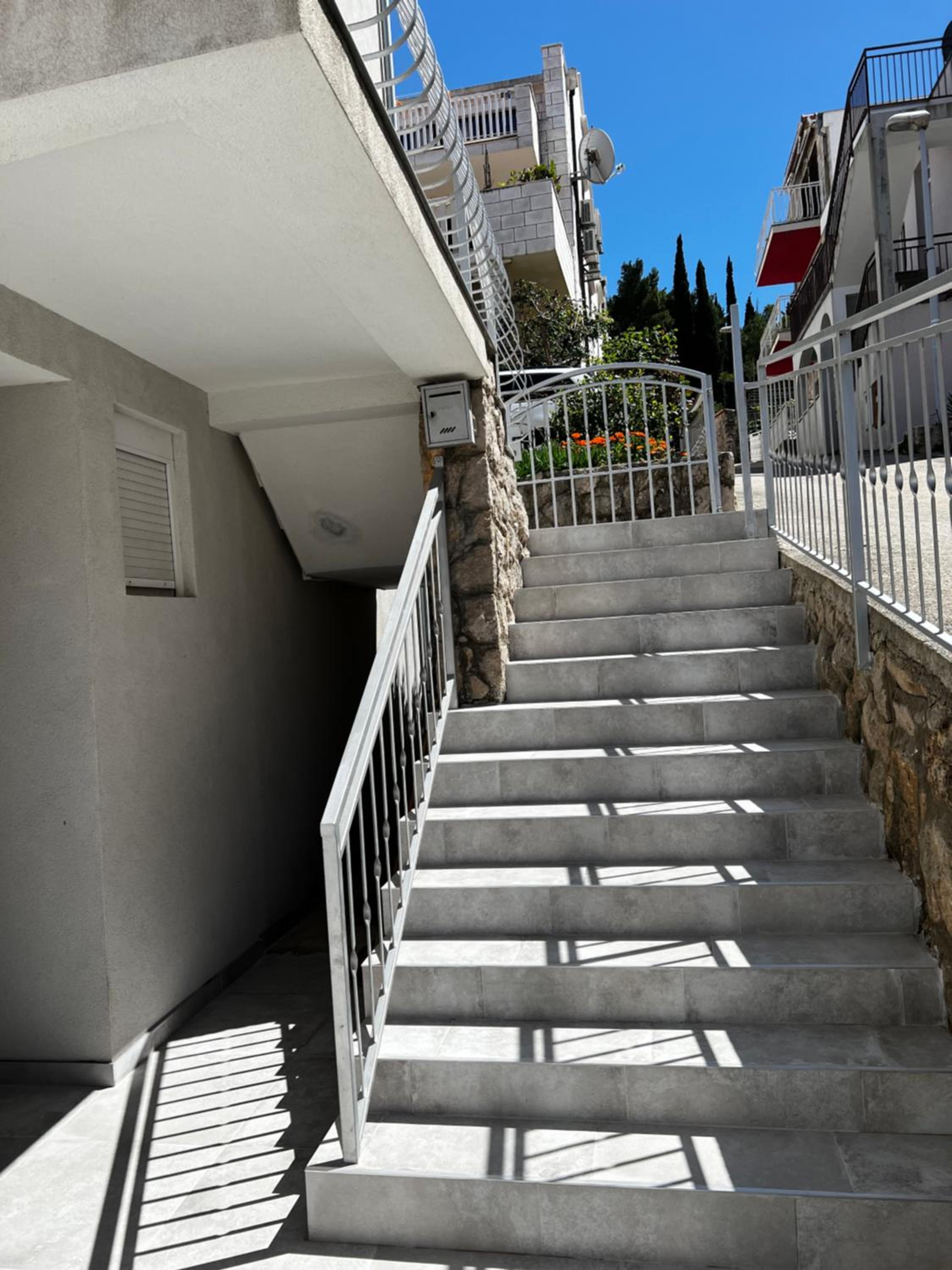 Hotel Apartments Epidaurus - Image 1
