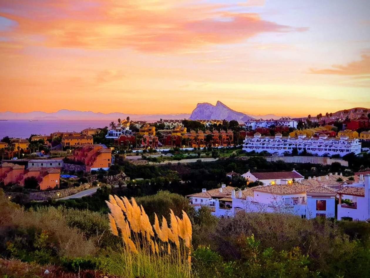 New front line beach-golf La Alcaidesa San Roque The Links 1 view 2