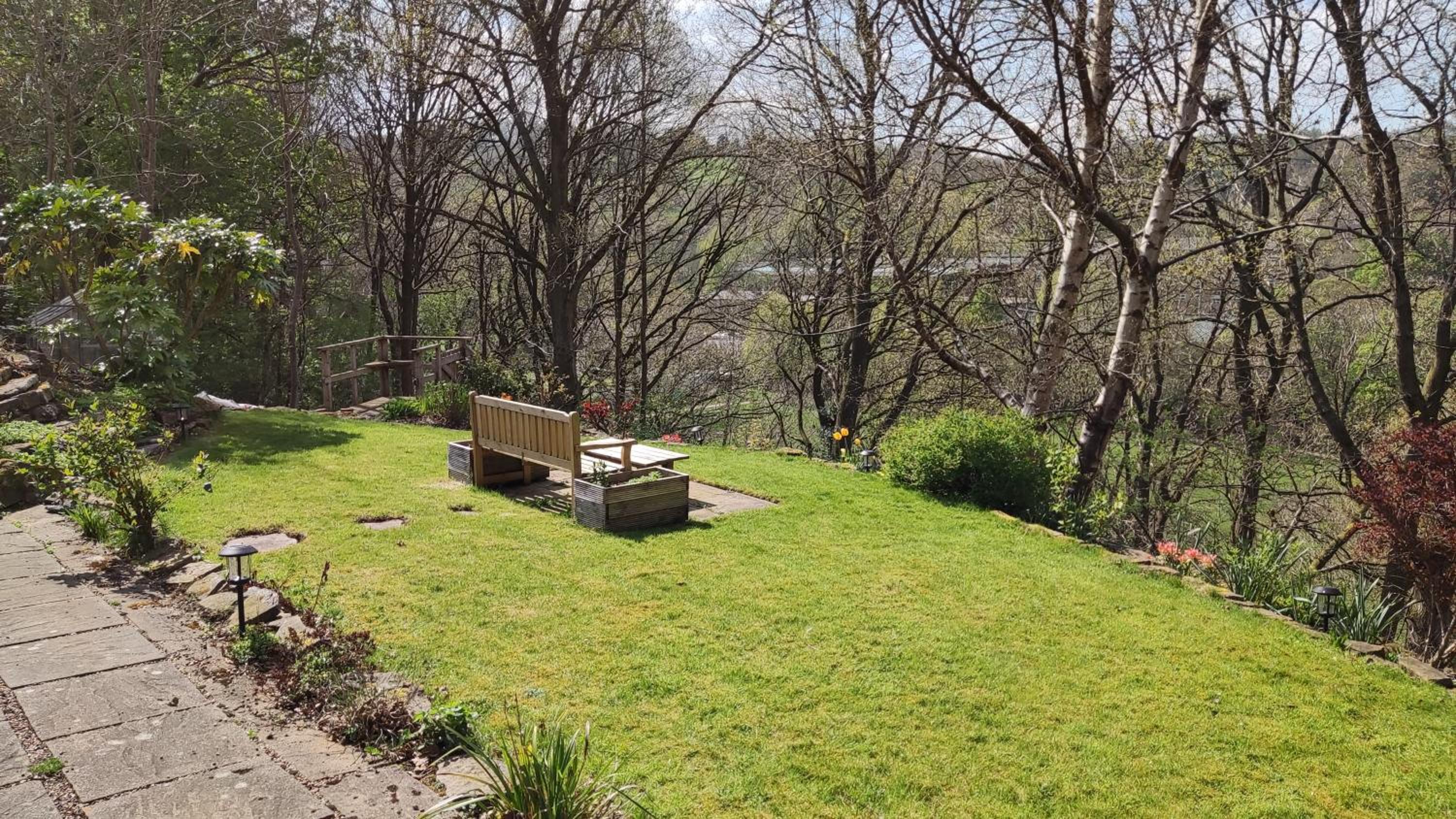 Wood Bank Studio Apartment view 3