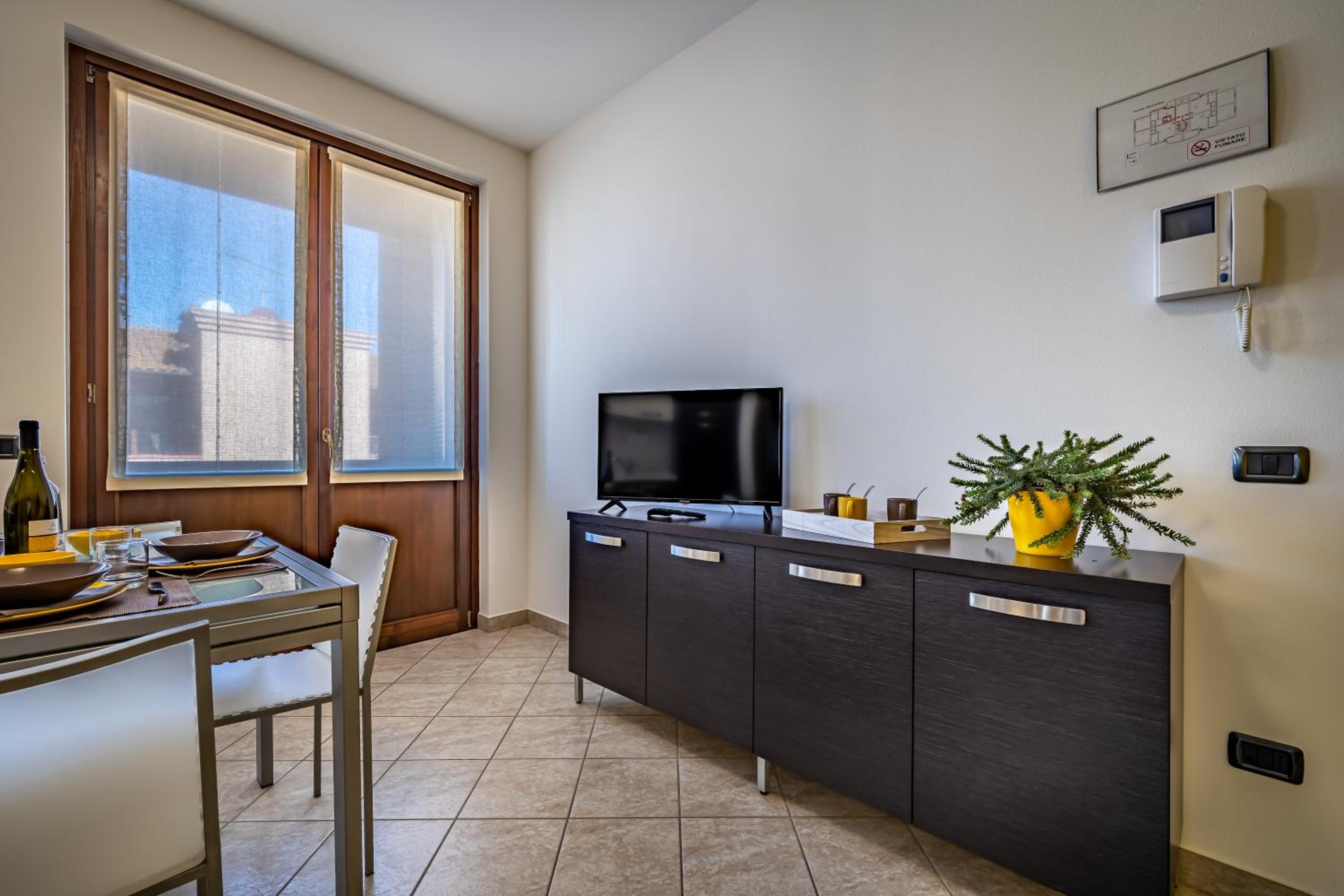 Arianna Apartment view 4