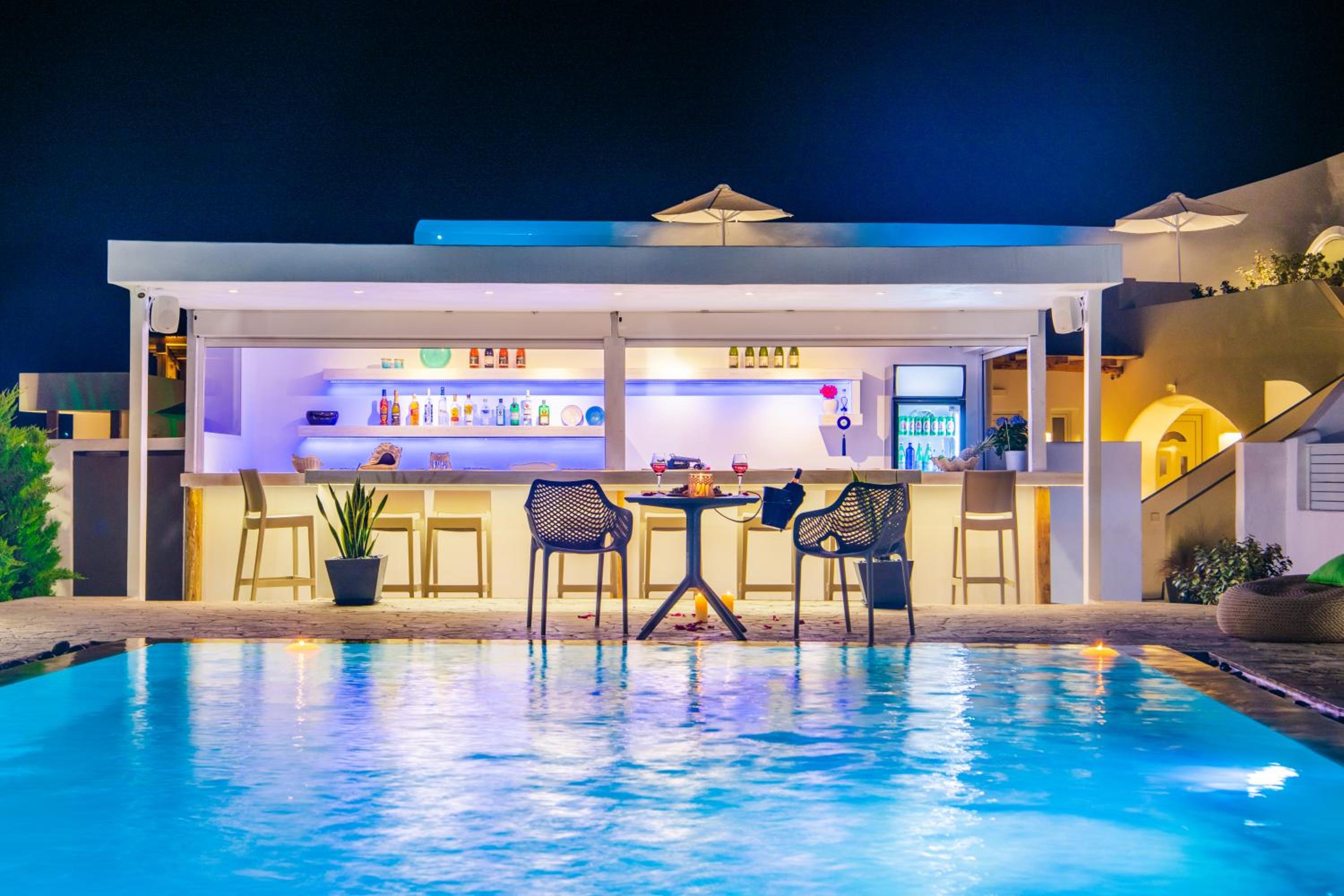 Santoterra Antigua Suites photo 3