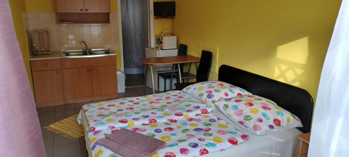 Tarr-Tímea Apartmanok