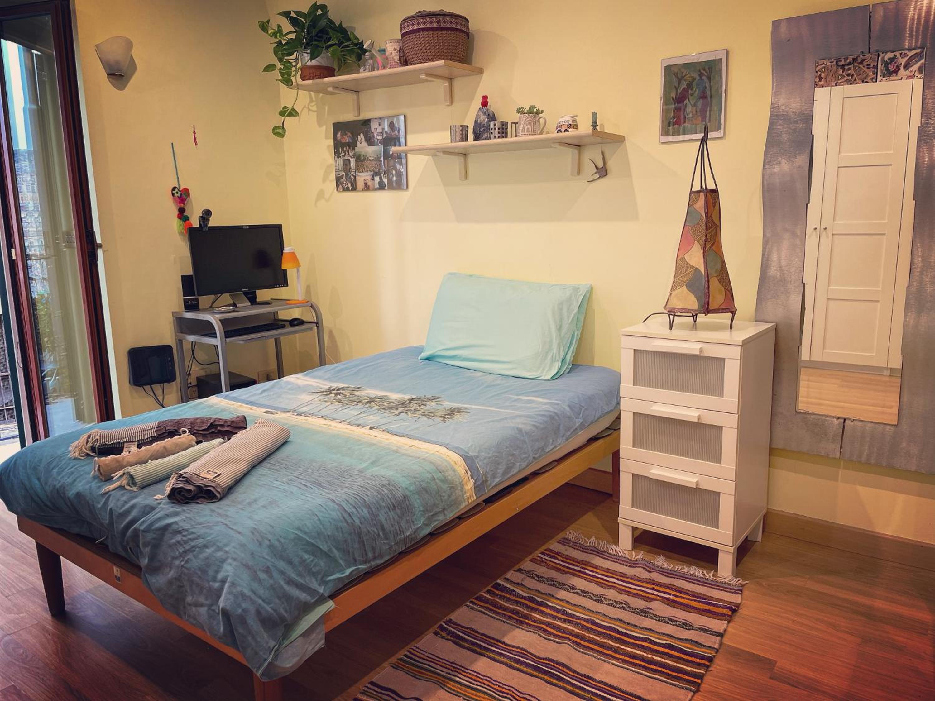 Jenniʻs Indipendent Tiny House
