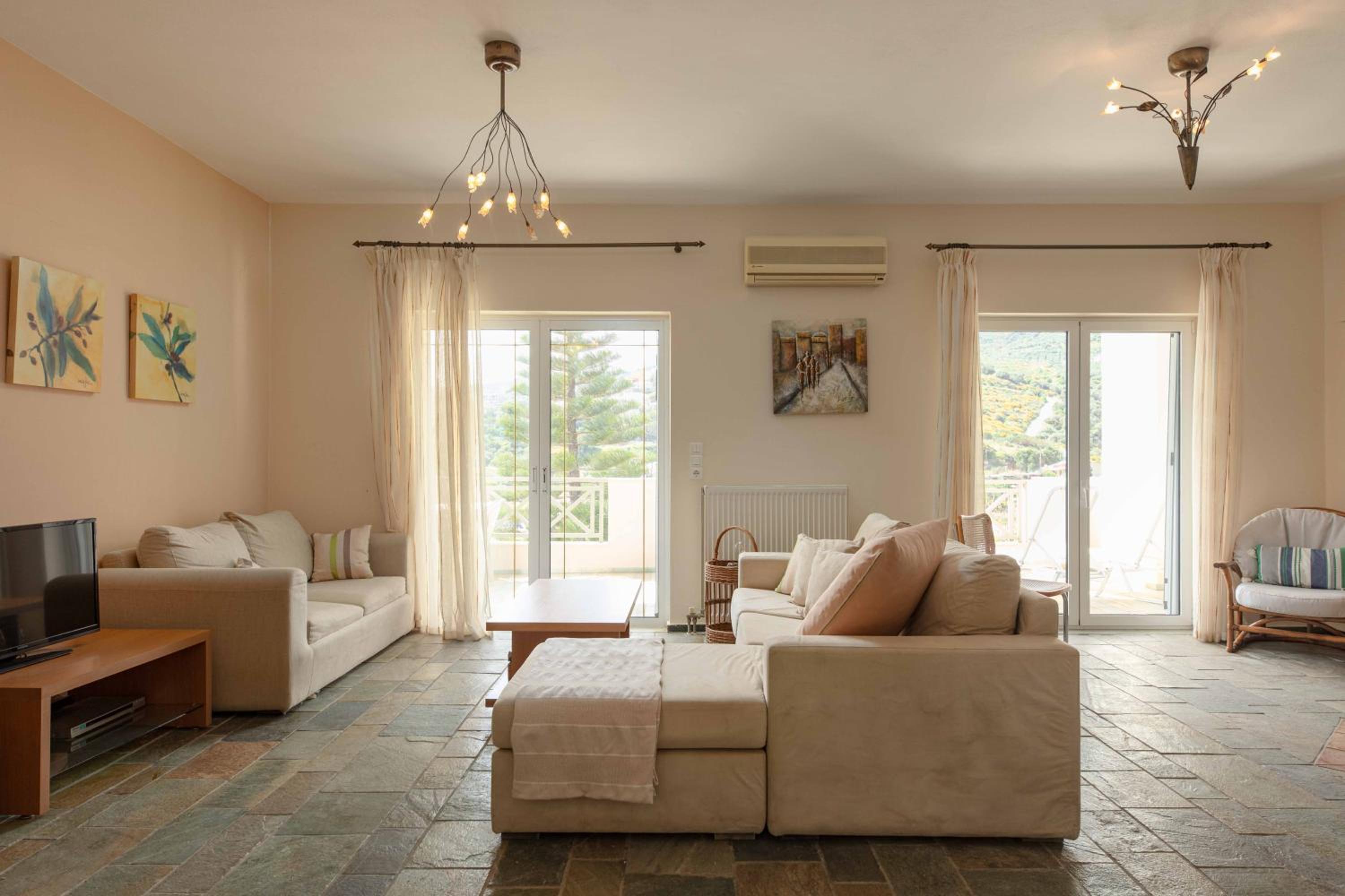 Melenia Residences for Family Holidays by the Beach view 3