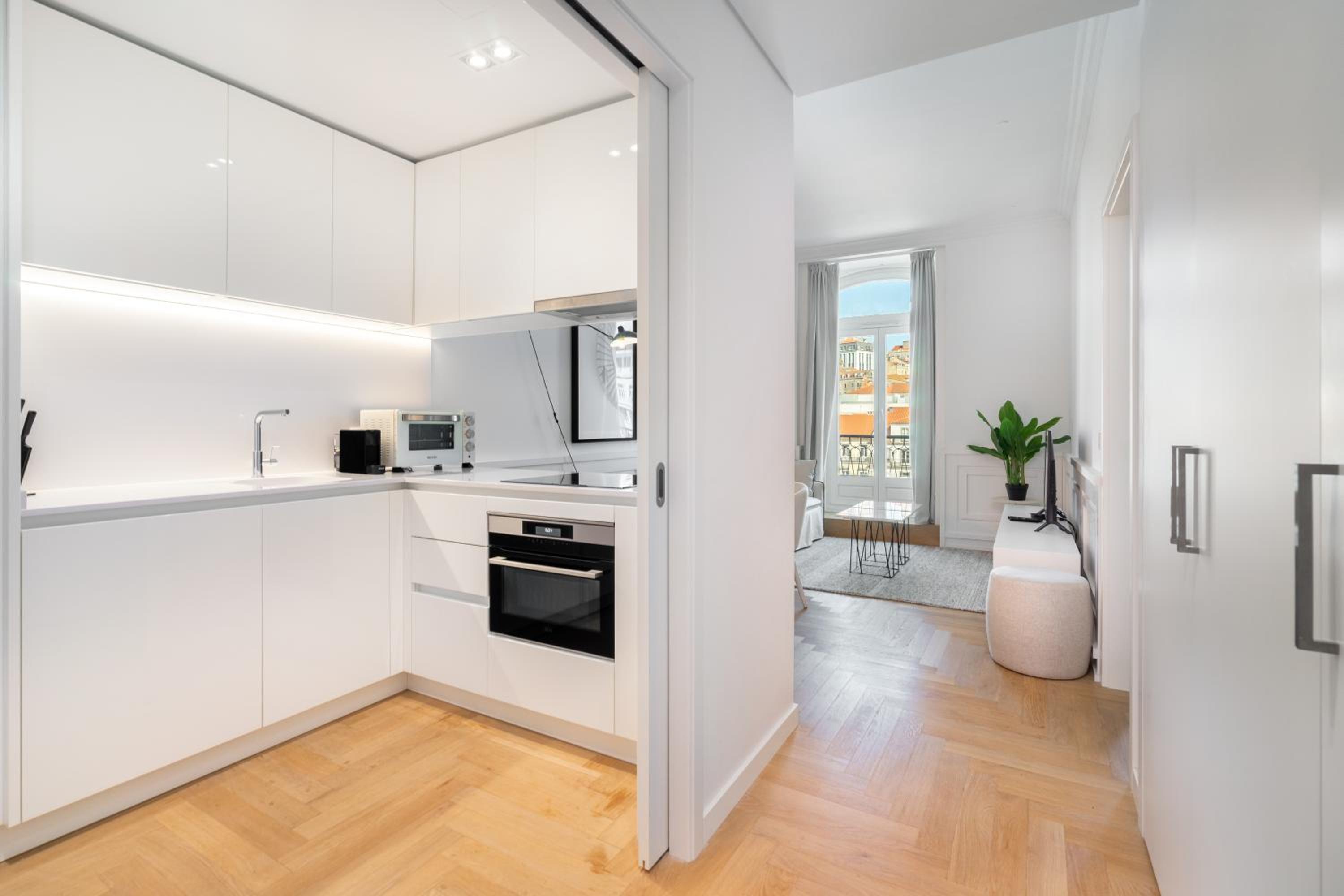 WHome The Boulevard Prime Location with AC & Elevator view 2