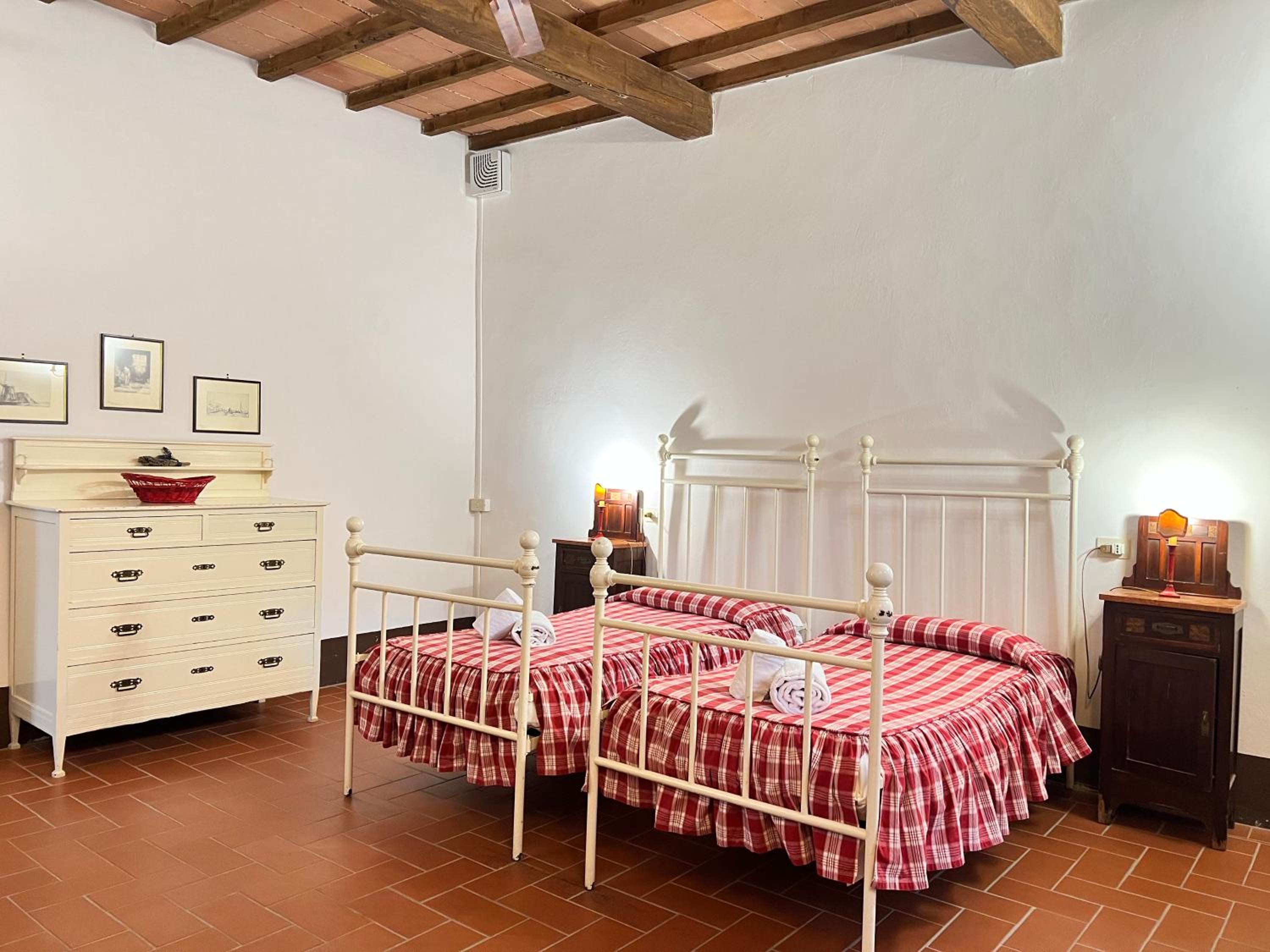 Fattoria Lornano Winery