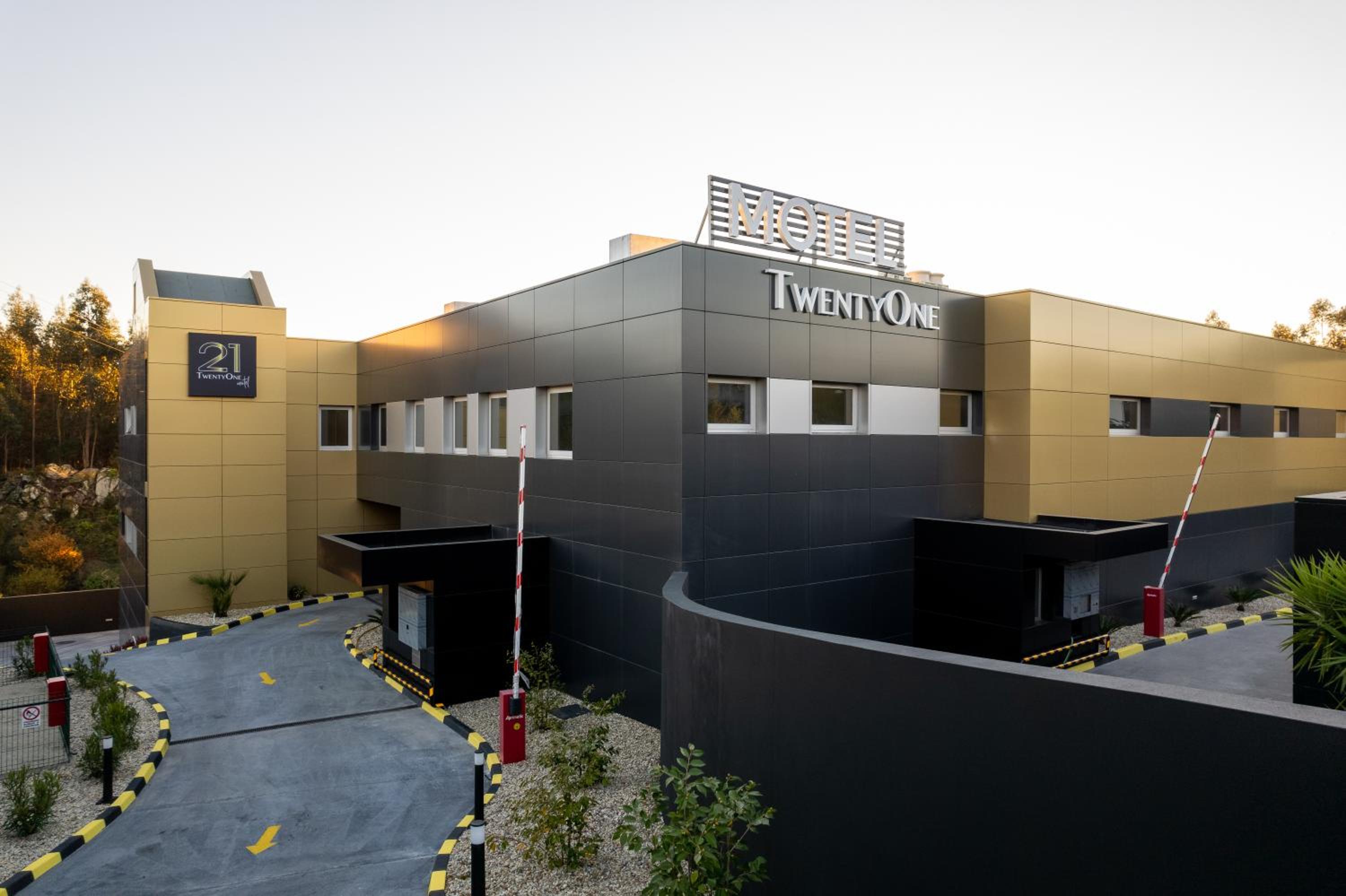 Hotel Motel TwentyOne