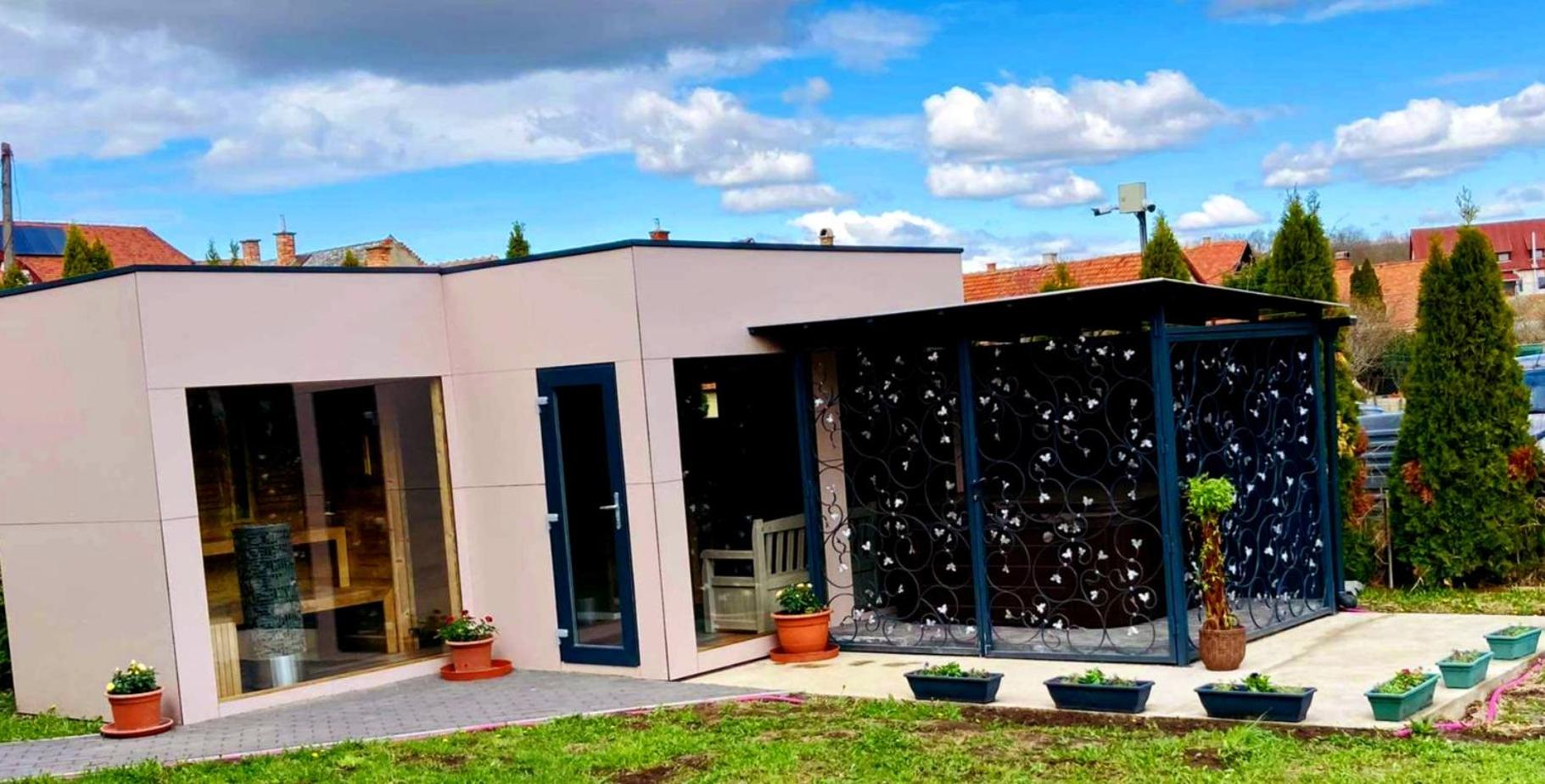 Sweet Life Wellness Apartments