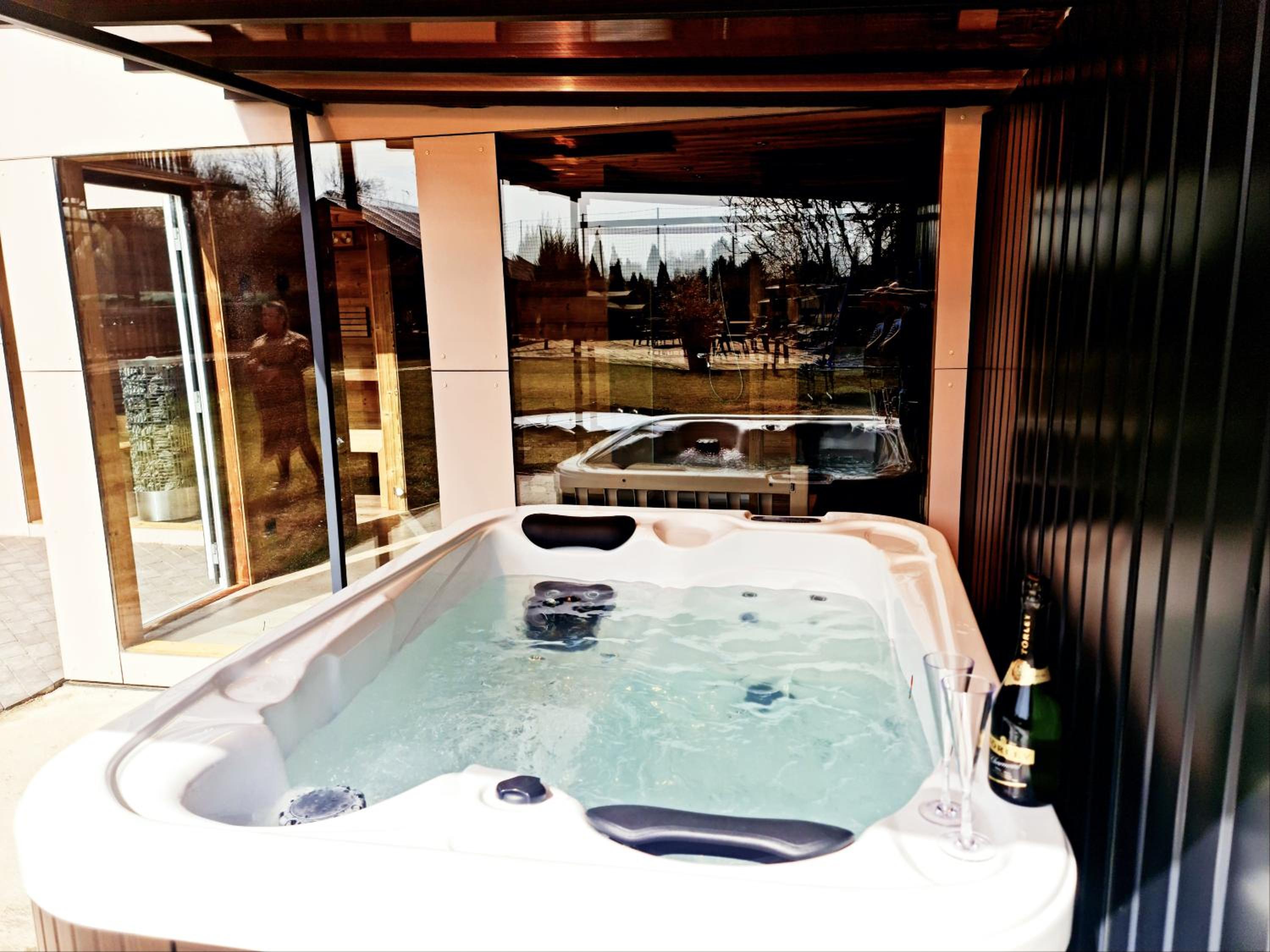 Sweet Life Wellness Apartments