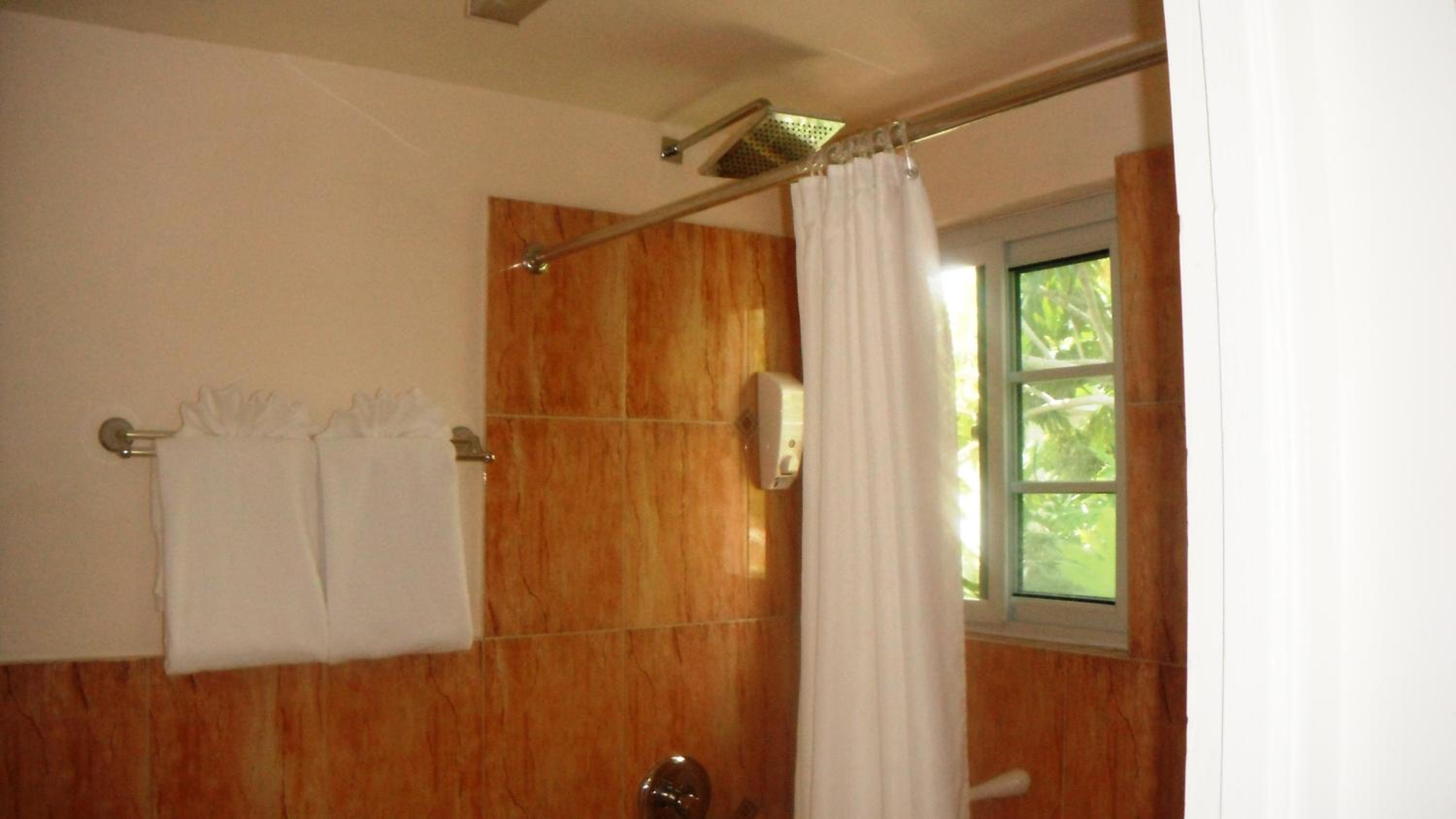 Photo 36