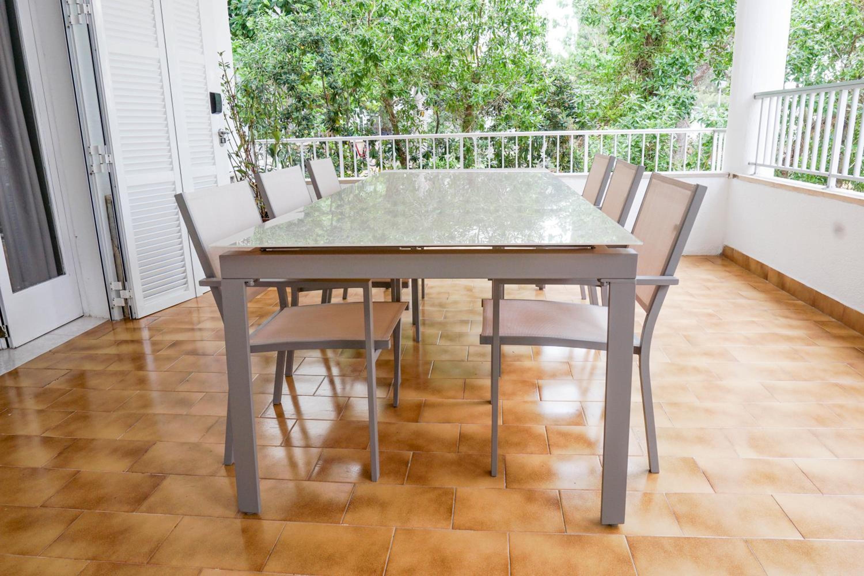 Houm Villa Plaza Arosa view 2
