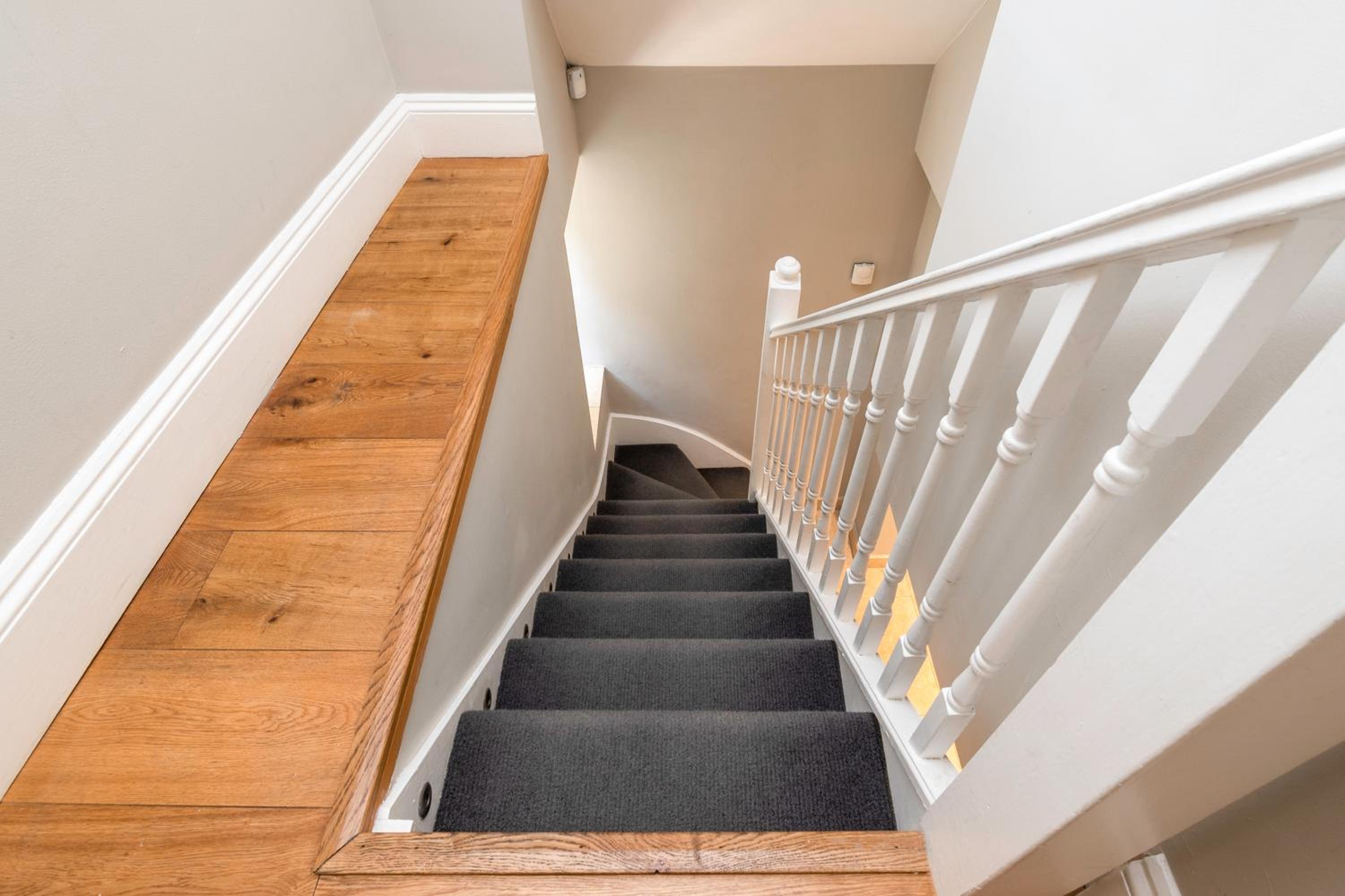 Bath Vacations - Bath Circle Camden Lodge House - Property Image 8