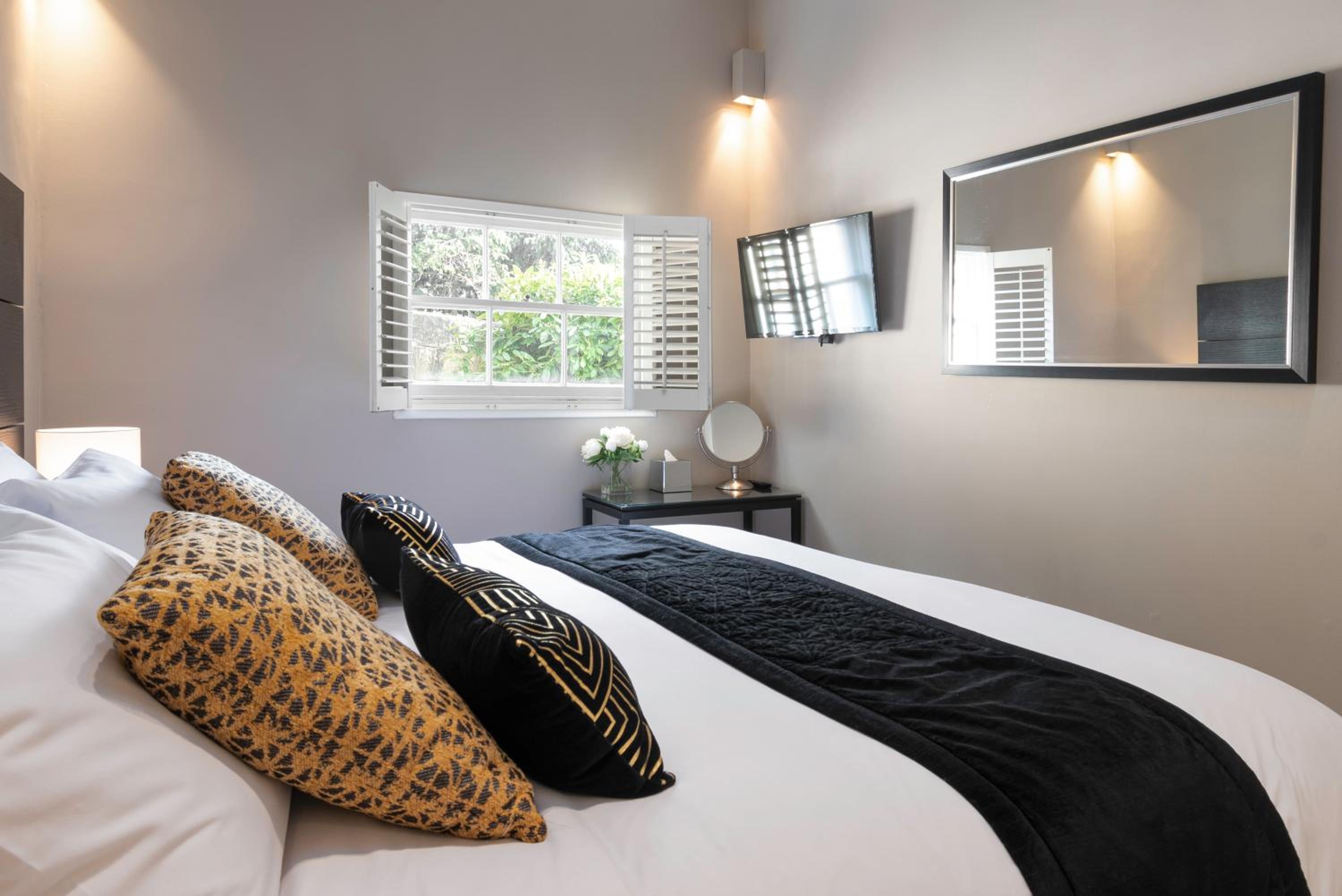 Bath Vacations - Bath Circle Camden Lodge House - Property Image 17