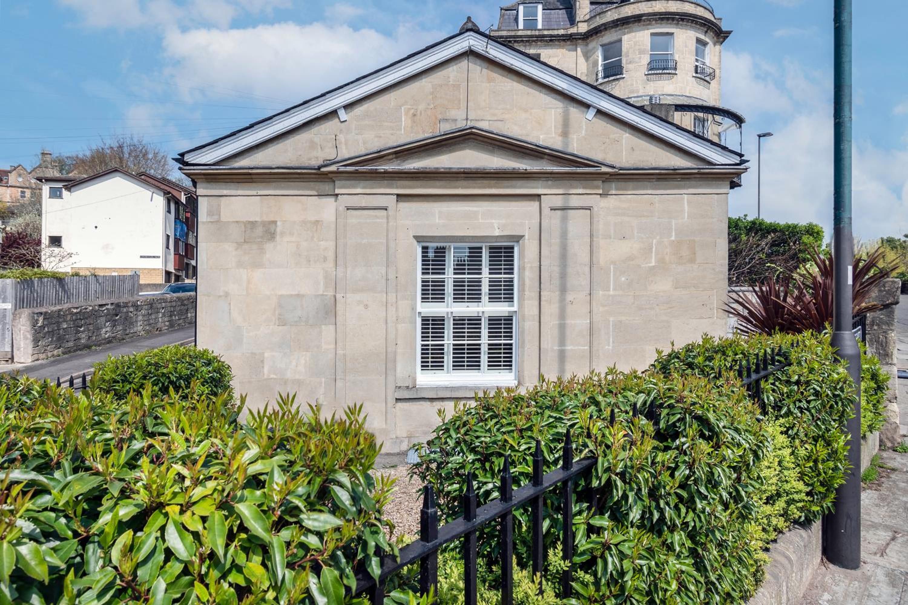 Bath Vacations - Bath Circle Camden Lodge House - Property Image 5