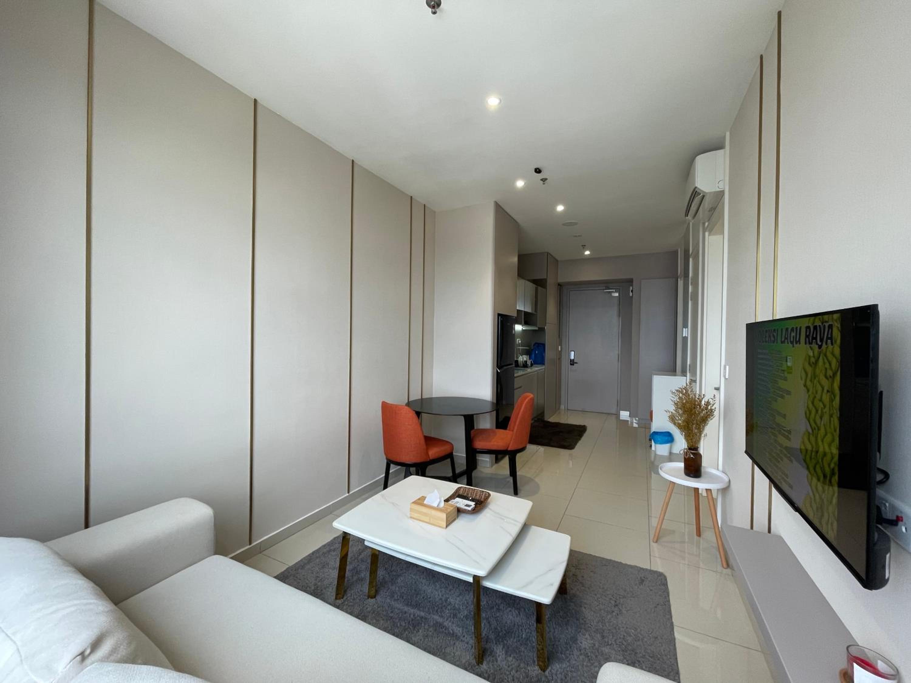 Hill10 Residence i-City by VEE -Wifi & Netflix - Comfy & Cozy photo 3