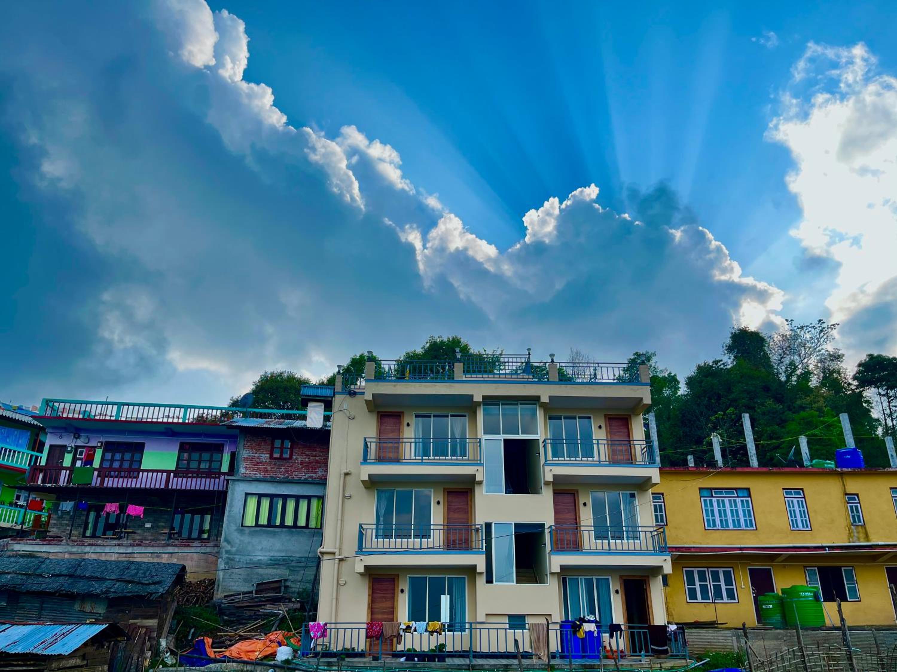 Rishop Clouds Homestay view 3