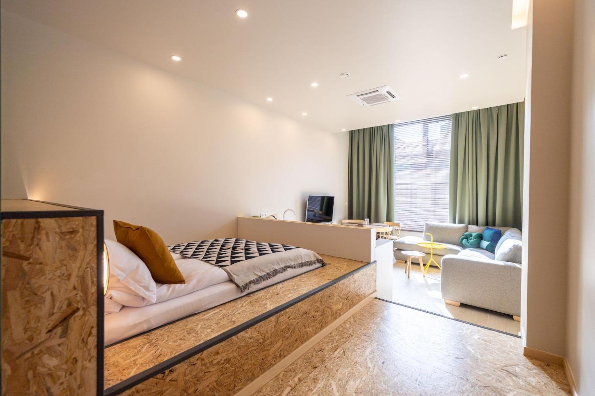 hotel room