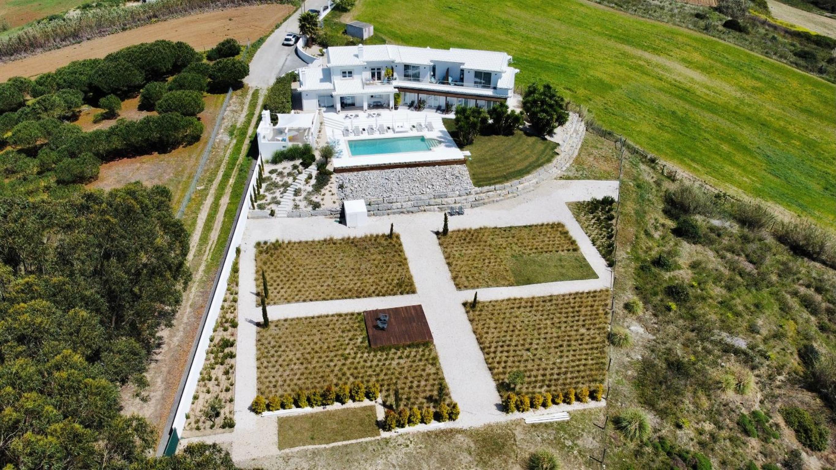 EMCASA Boutique Guesthouse
