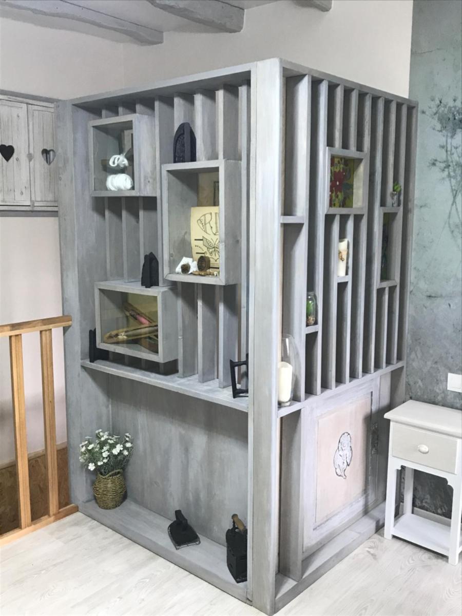 "La chambre des TISSERANDS" view 5