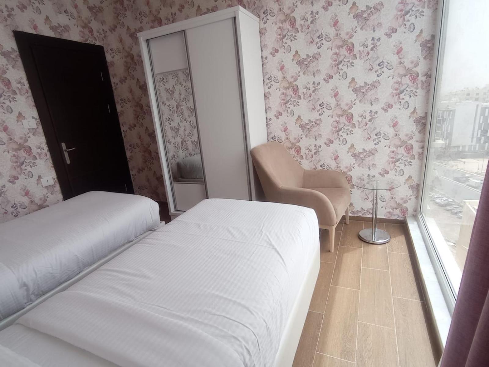 Janty Apartments