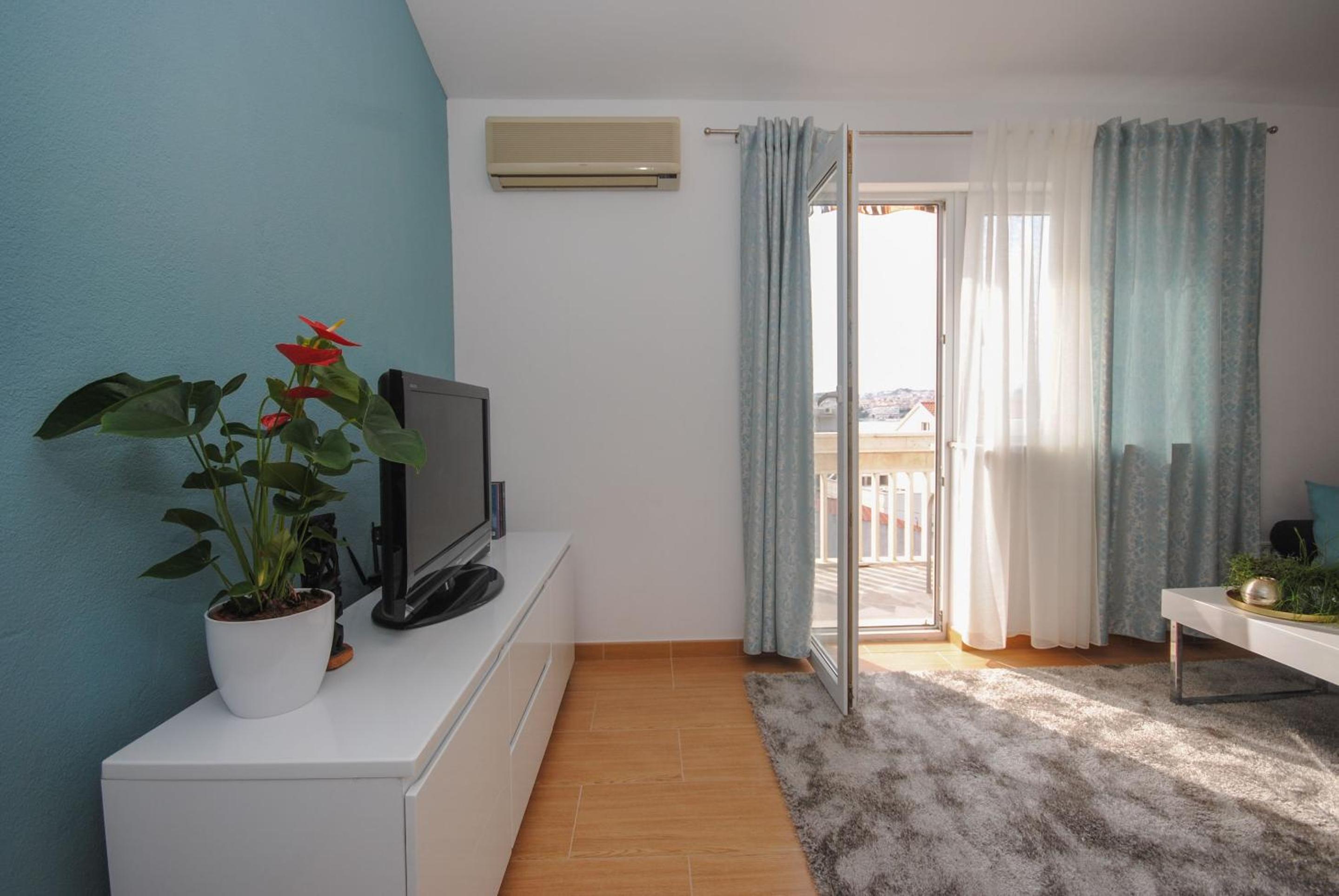 Apartment Tina