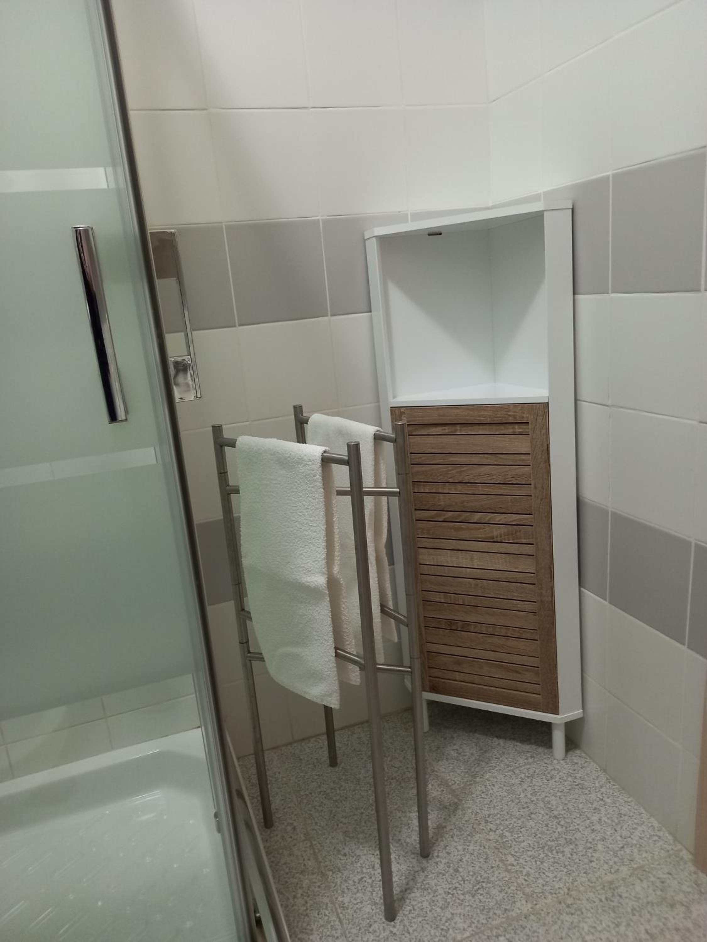 nAnA en Orsogna — bathroom