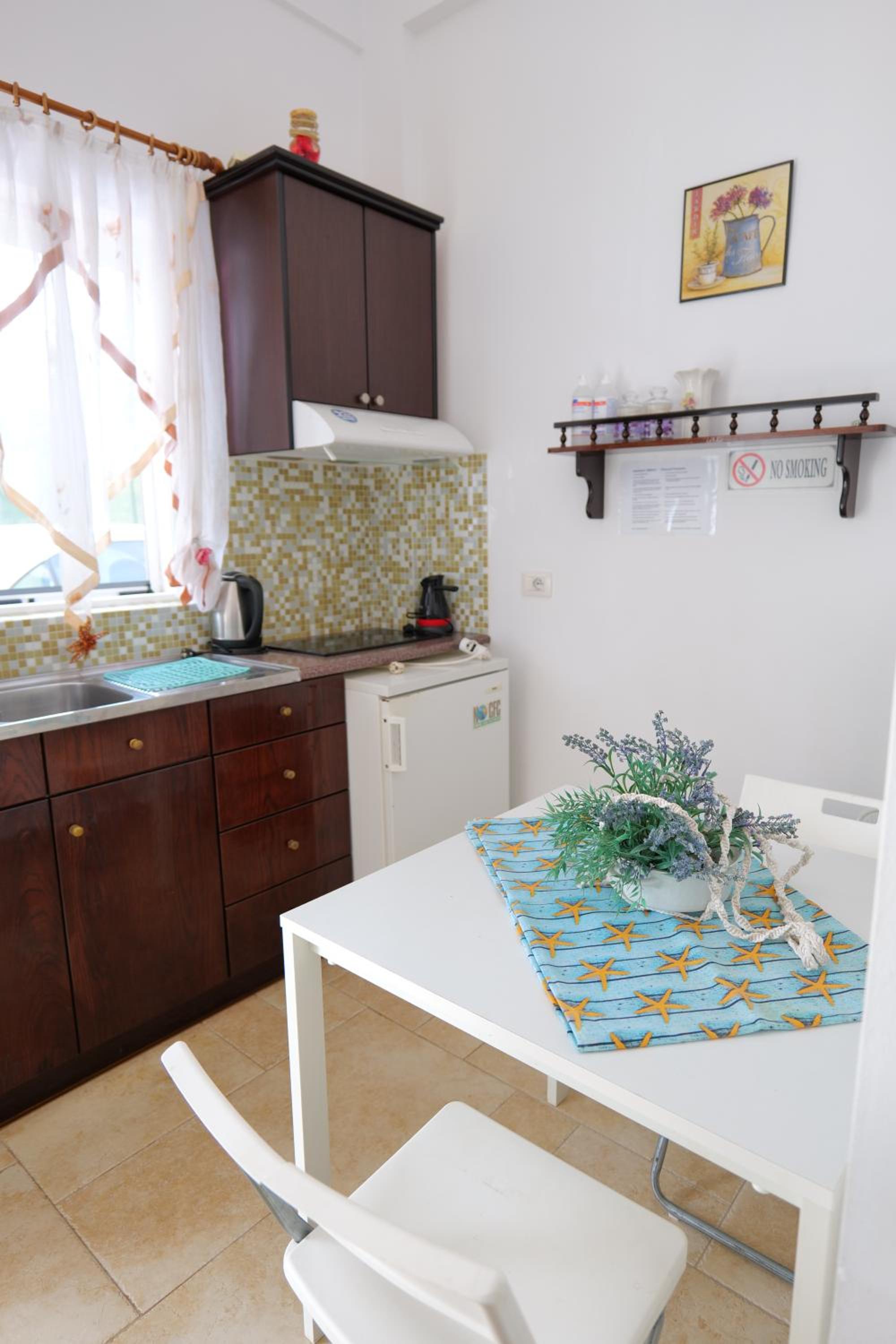 Kristal Apartments