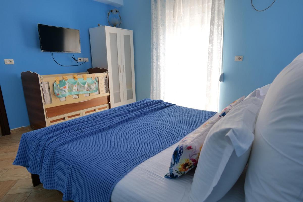 Kristal Apartments