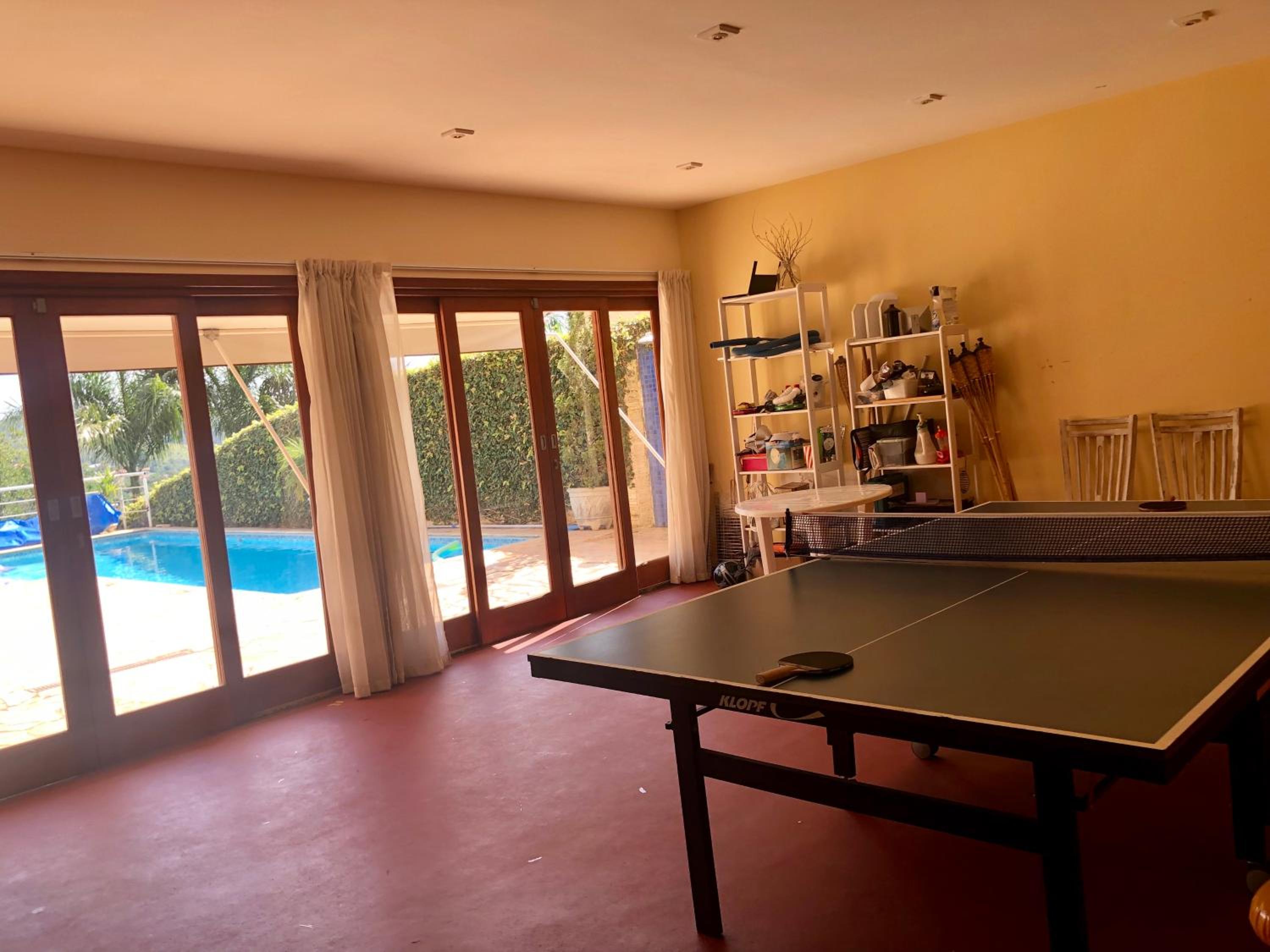 Casa encantadora com piscina aquecida em condomínio