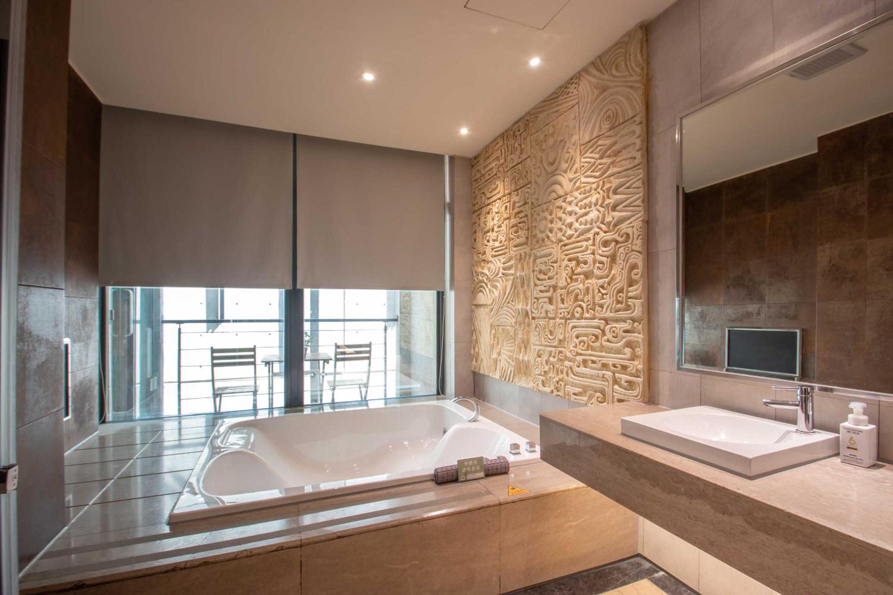 Six Star Motel-Zhongli