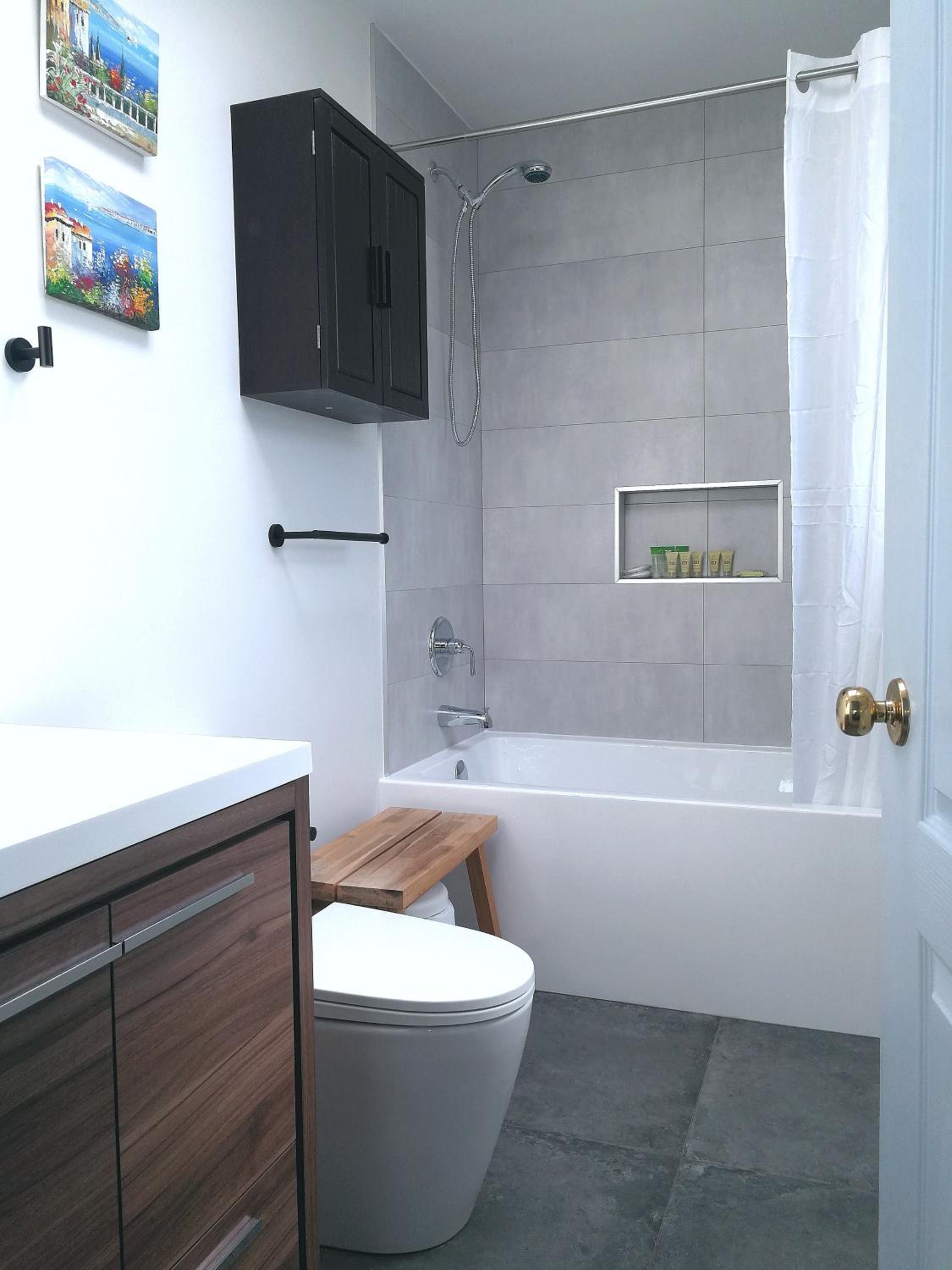 Marpole Guest House