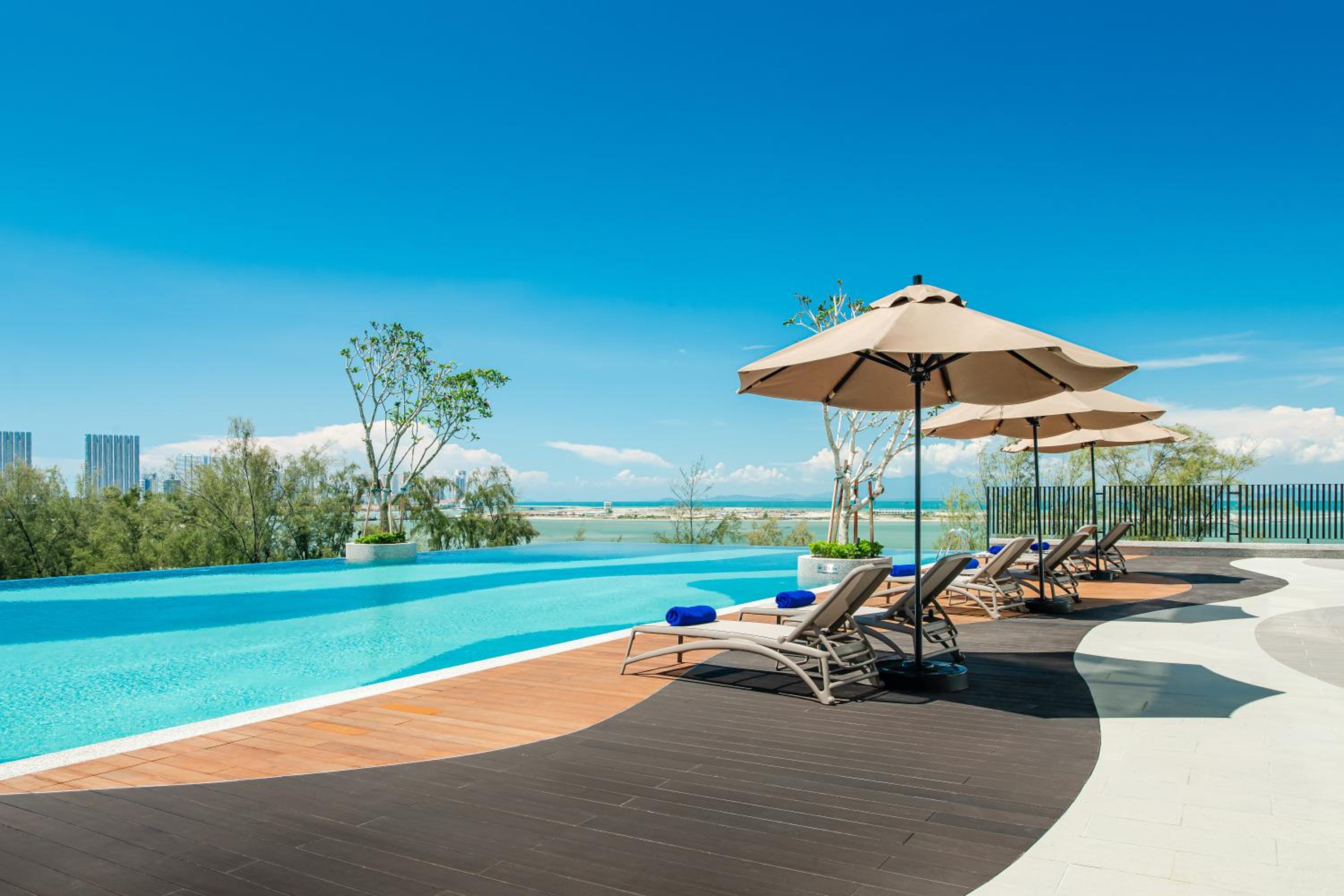 Hotel Ascott Gurney Penang - Image 1