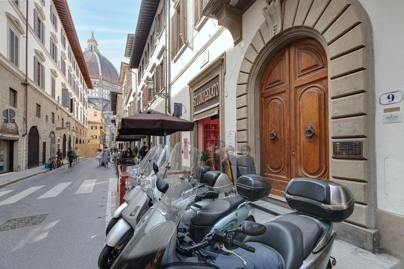 Nise Duomo apartment