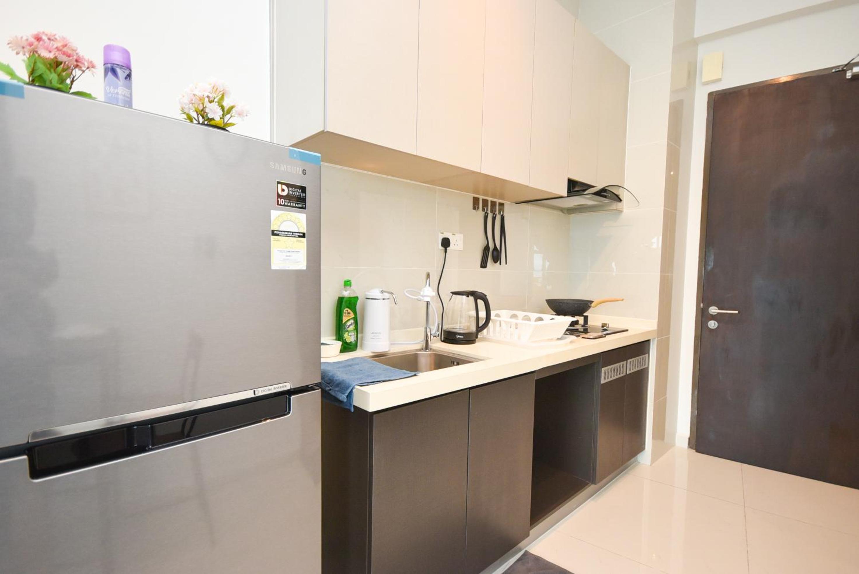 Country Garden Seaview Suite by Nest Home at Danga Bay