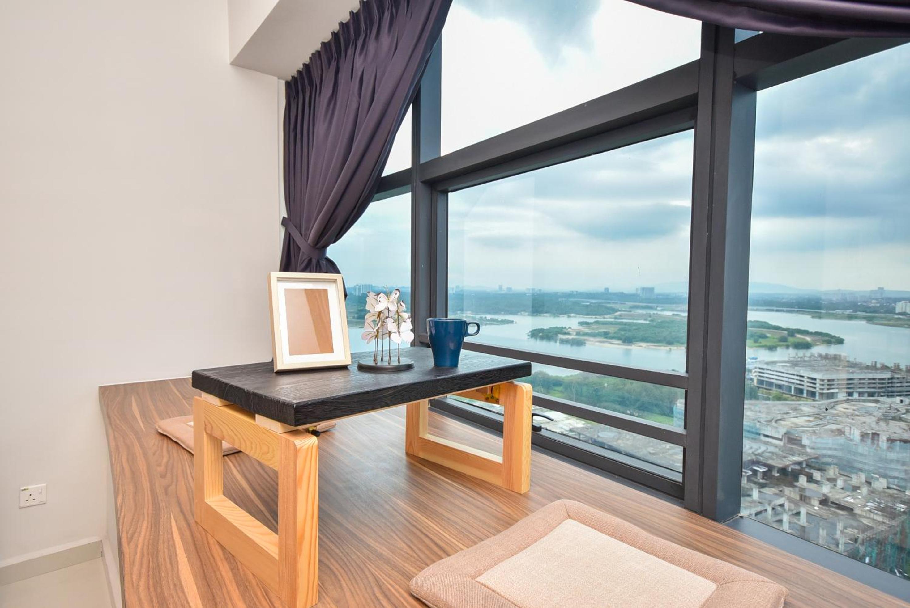 Country Garden Seaview Suite by Nest Home at Danga Bay