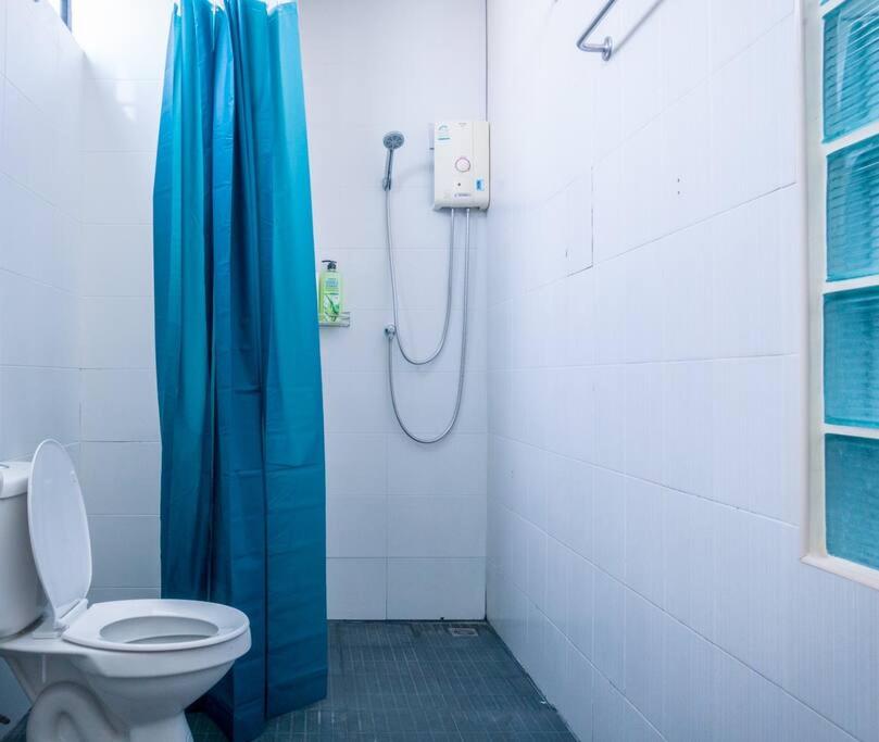 T4 Two Bedrooms Full Kitchen/1 Min to BTS