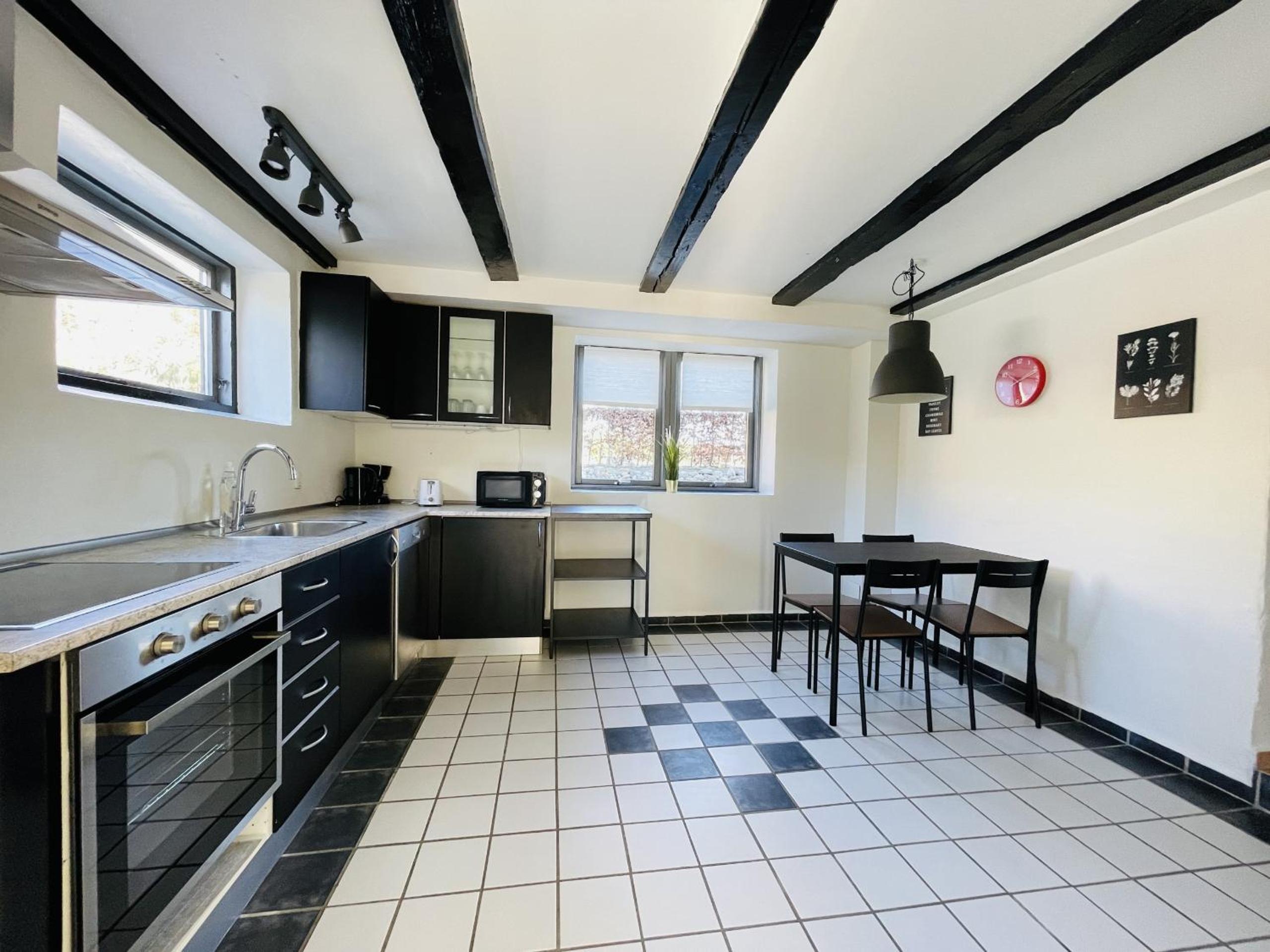 aday - Central Charming Apartment with Terrace