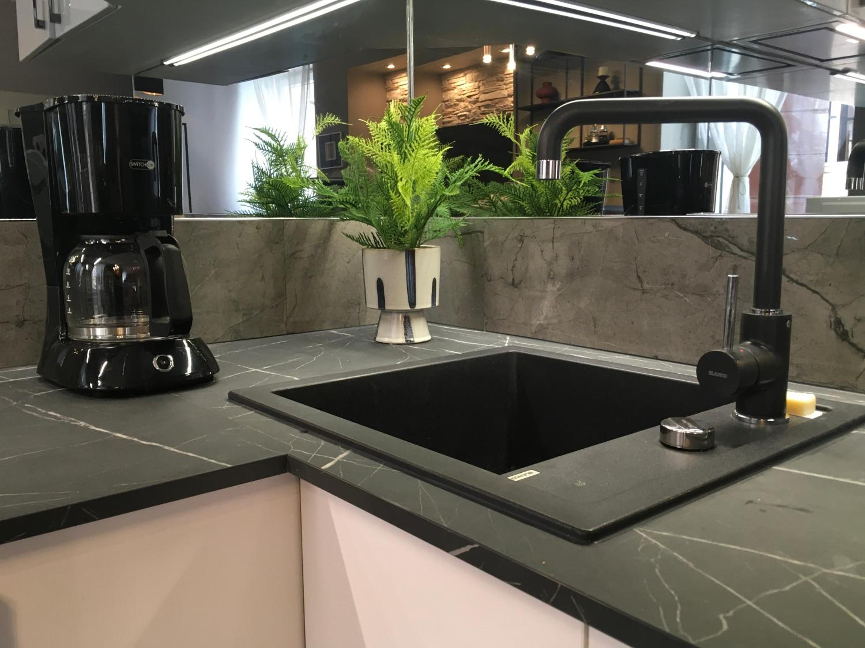 BELLA CAMPAGNA - Luxury Two Bedroom Apartment