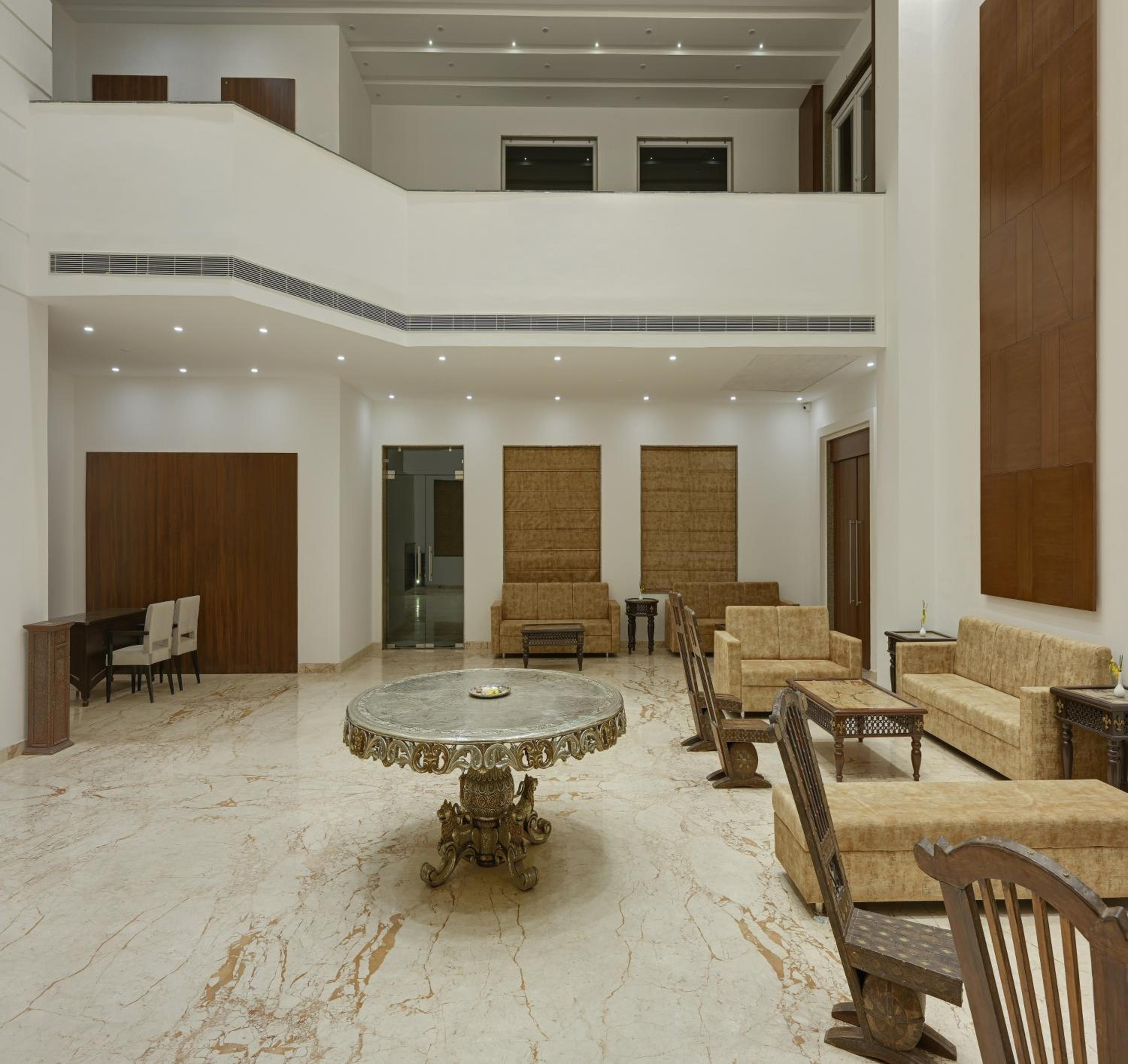 Red Tullip Md Valley Resort & Spa - Luxury Resort With Swimming Pool, Udaipur