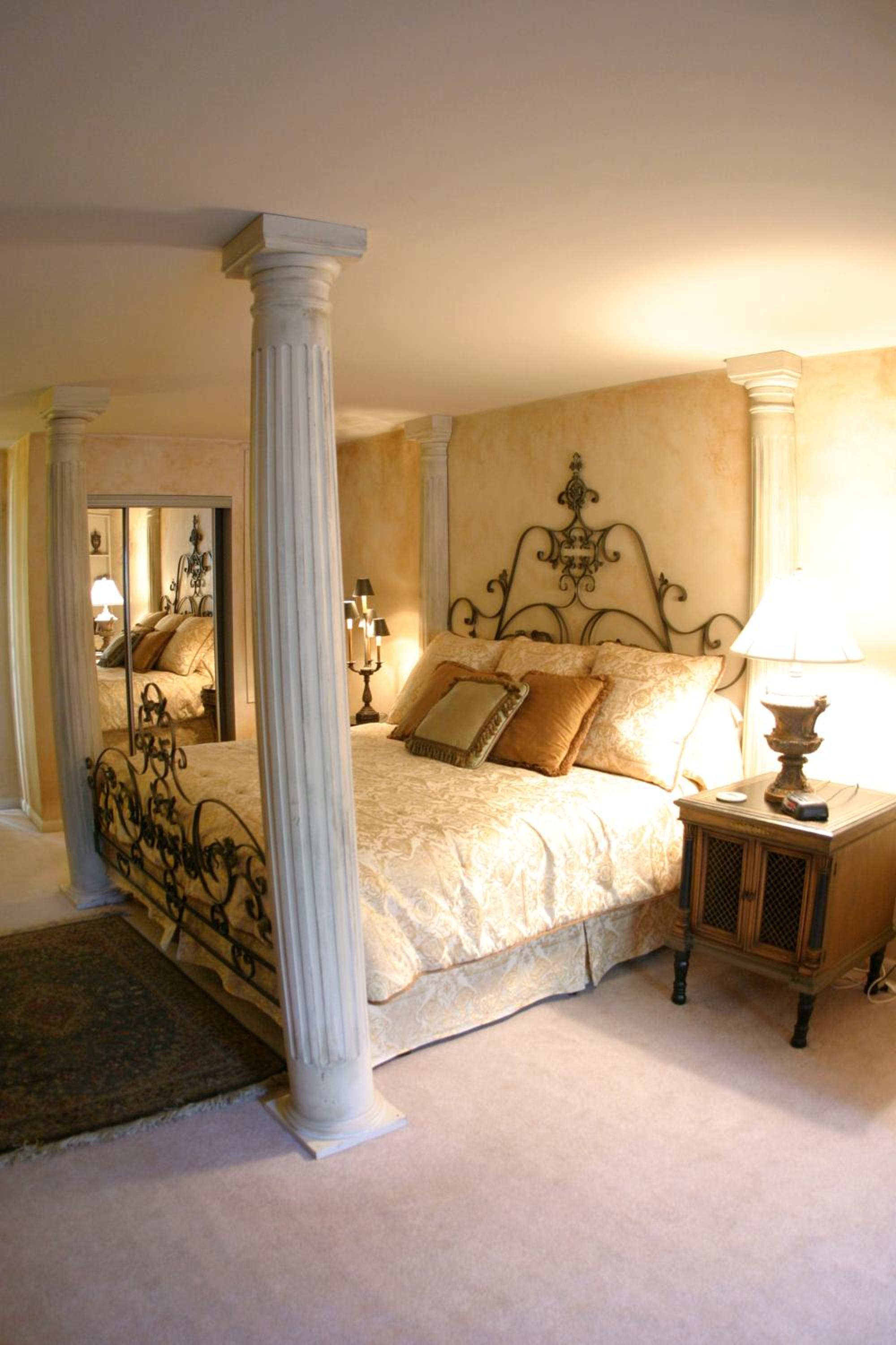 Historic Michabelle Inn