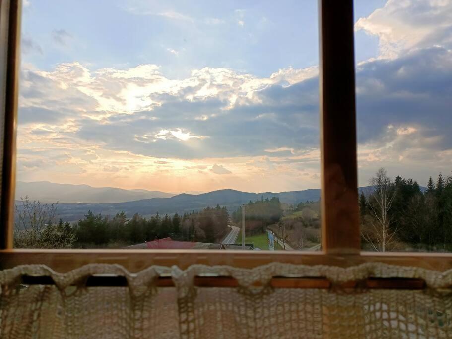 Ludwikówka pod Luboniem, stu-letni domek w górach view 4