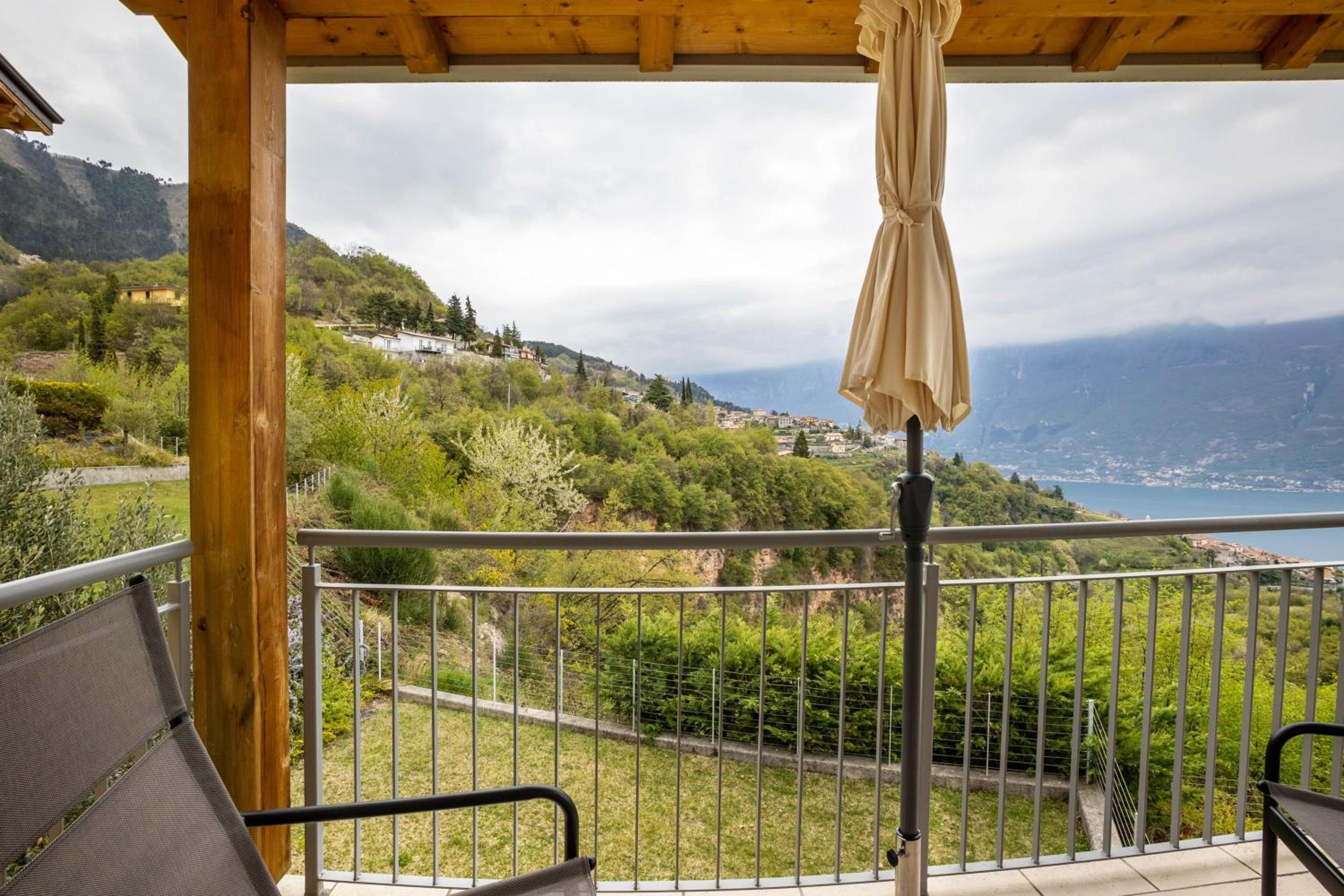 Residence La Villa Fewo Cristallo view 5