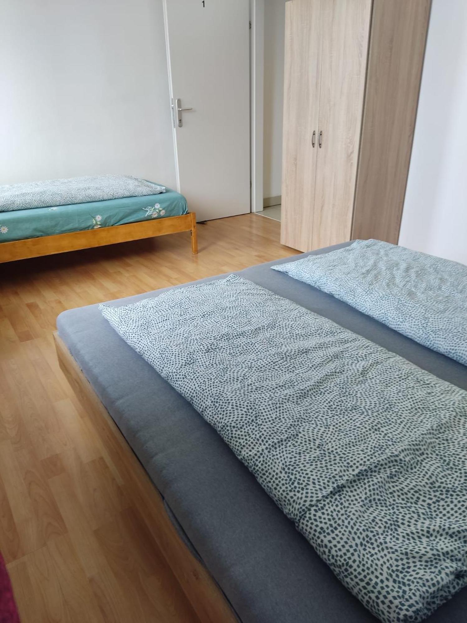 Photo 33