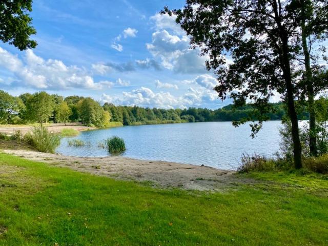 Ferienhaus Seewind am Harkebrügger See mit Sauna und Kamin