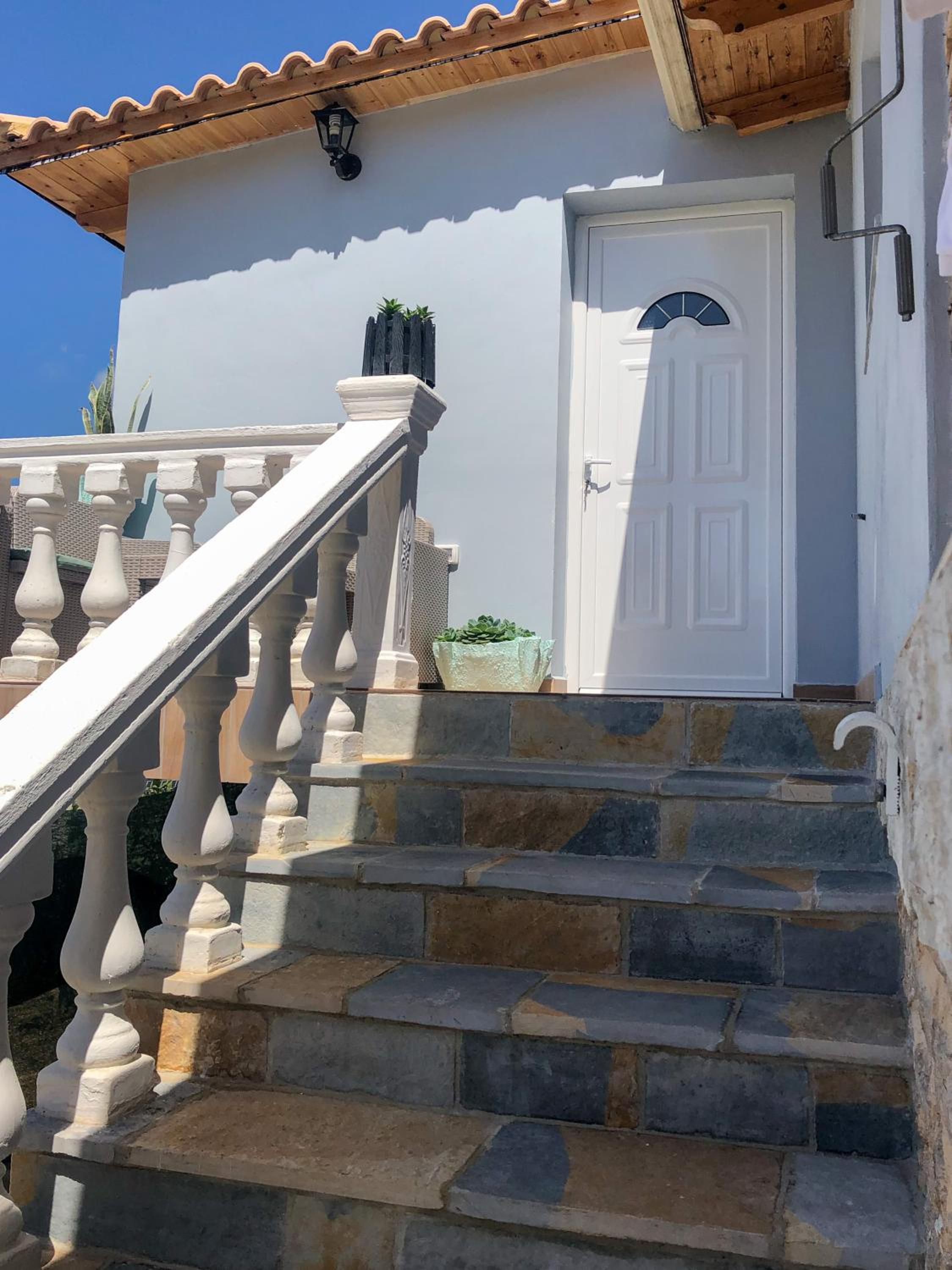 Milos Apartments
