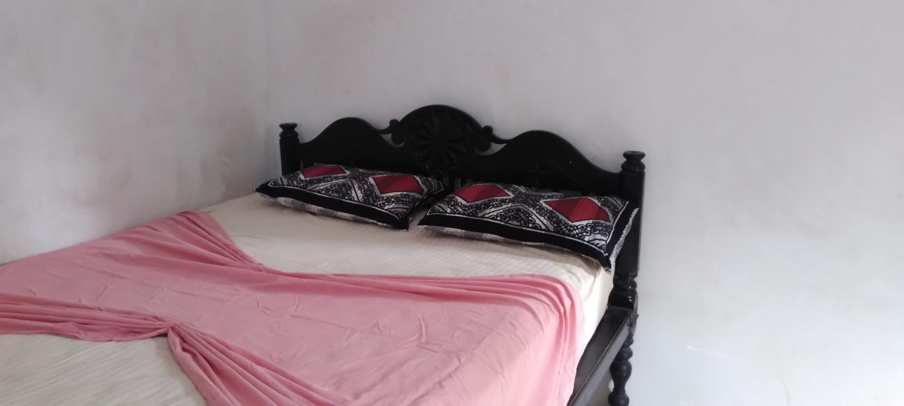 House Of Esanya